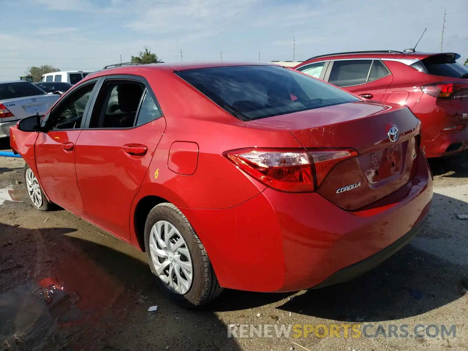 3 Photograph of a damaged car 5YFBURHE8KP943652 TOYOTA COROLLA 2019