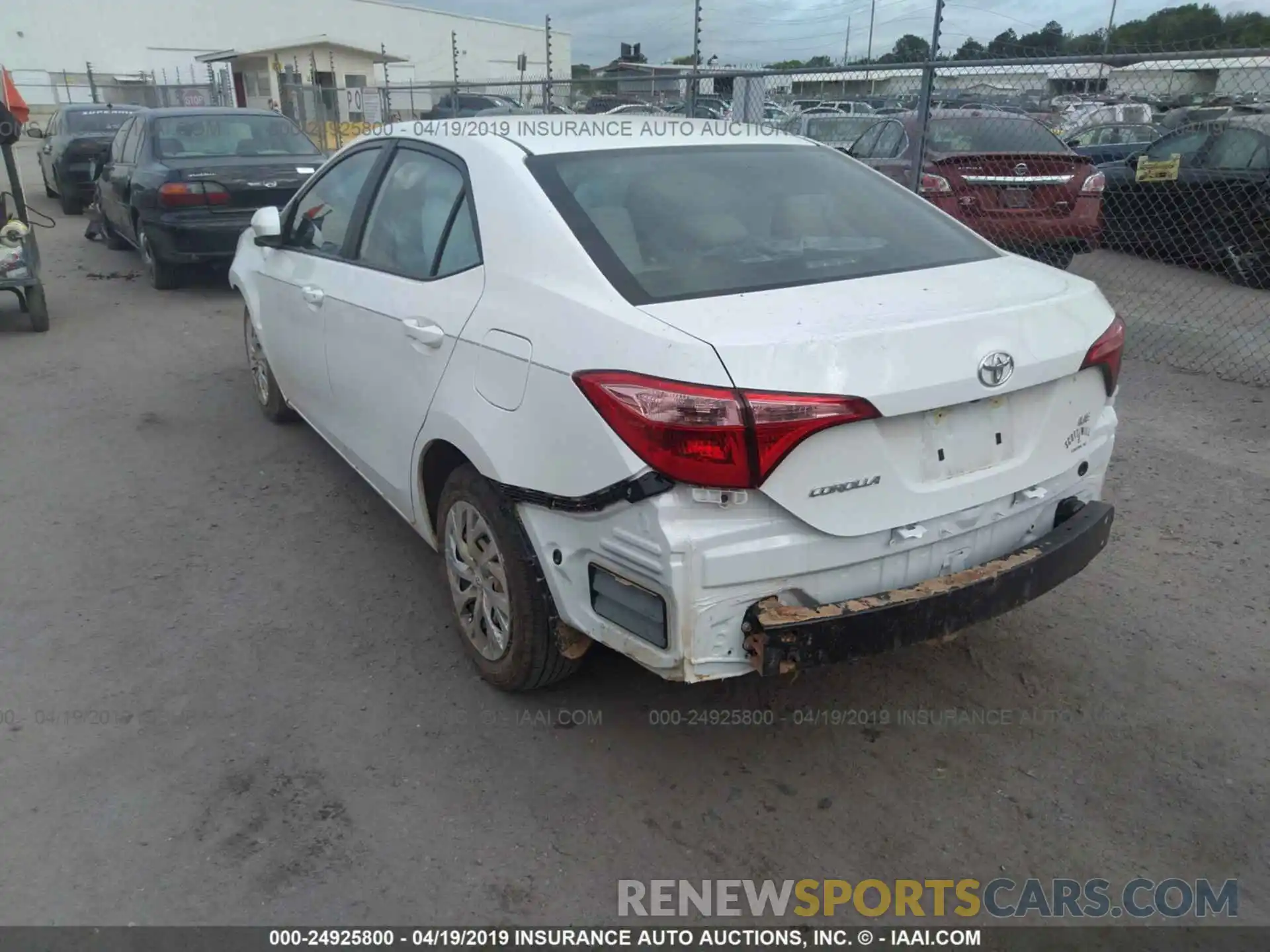 3 Photograph of a damaged car 5YFBURHE8KP944008 TOYOTA COROLLA 2019