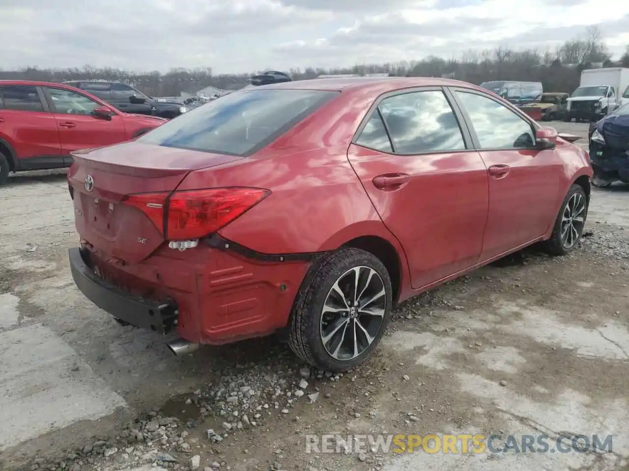 4 Photograph of a damaged car 5YFBURHE8KP946017 TOYOTA COROLLA 2019