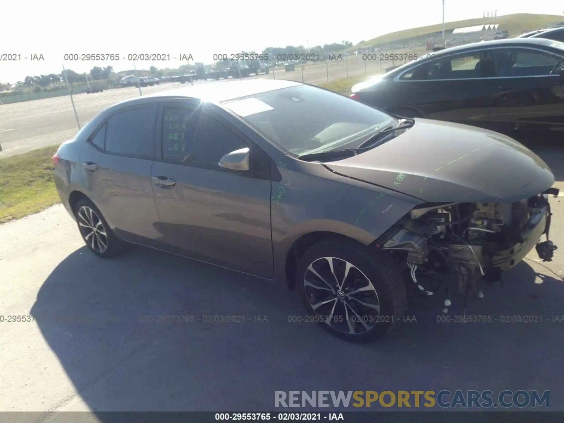 1 Photograph of a damaged car 5YFBURHE8KP946986 TOYOTA COROLLA 2019