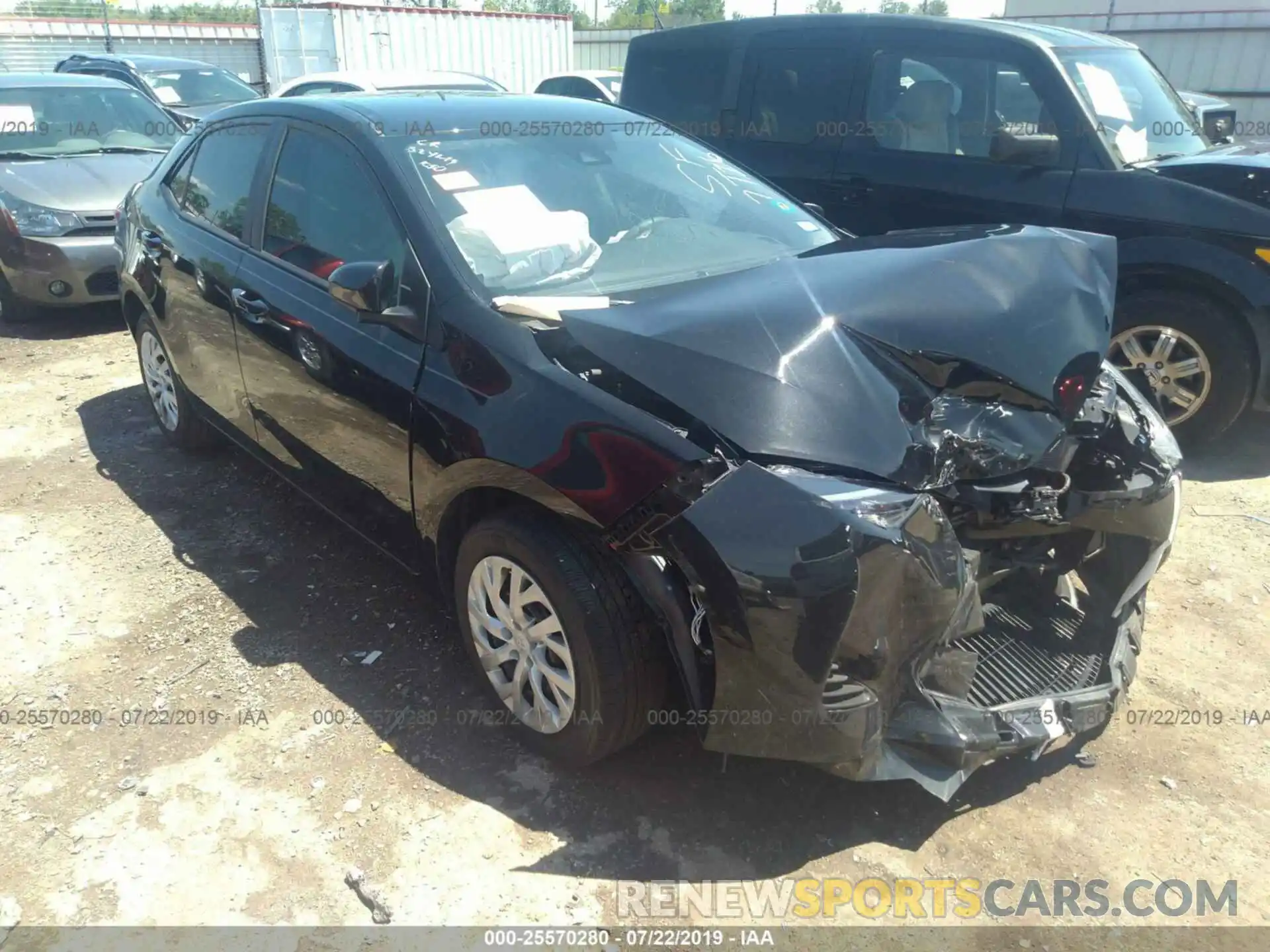 1 Photograph of a damaged car 5YFBURHE8KP947667 TOYOTA COROLLA 2019