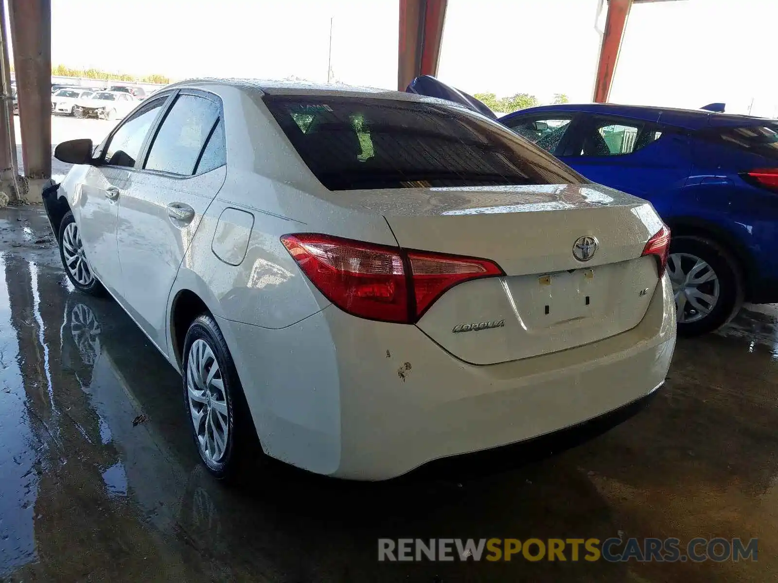 3 Photograph of a damaged car 5YFBURHE8KP947989 TOYOTA COROLLA 2019