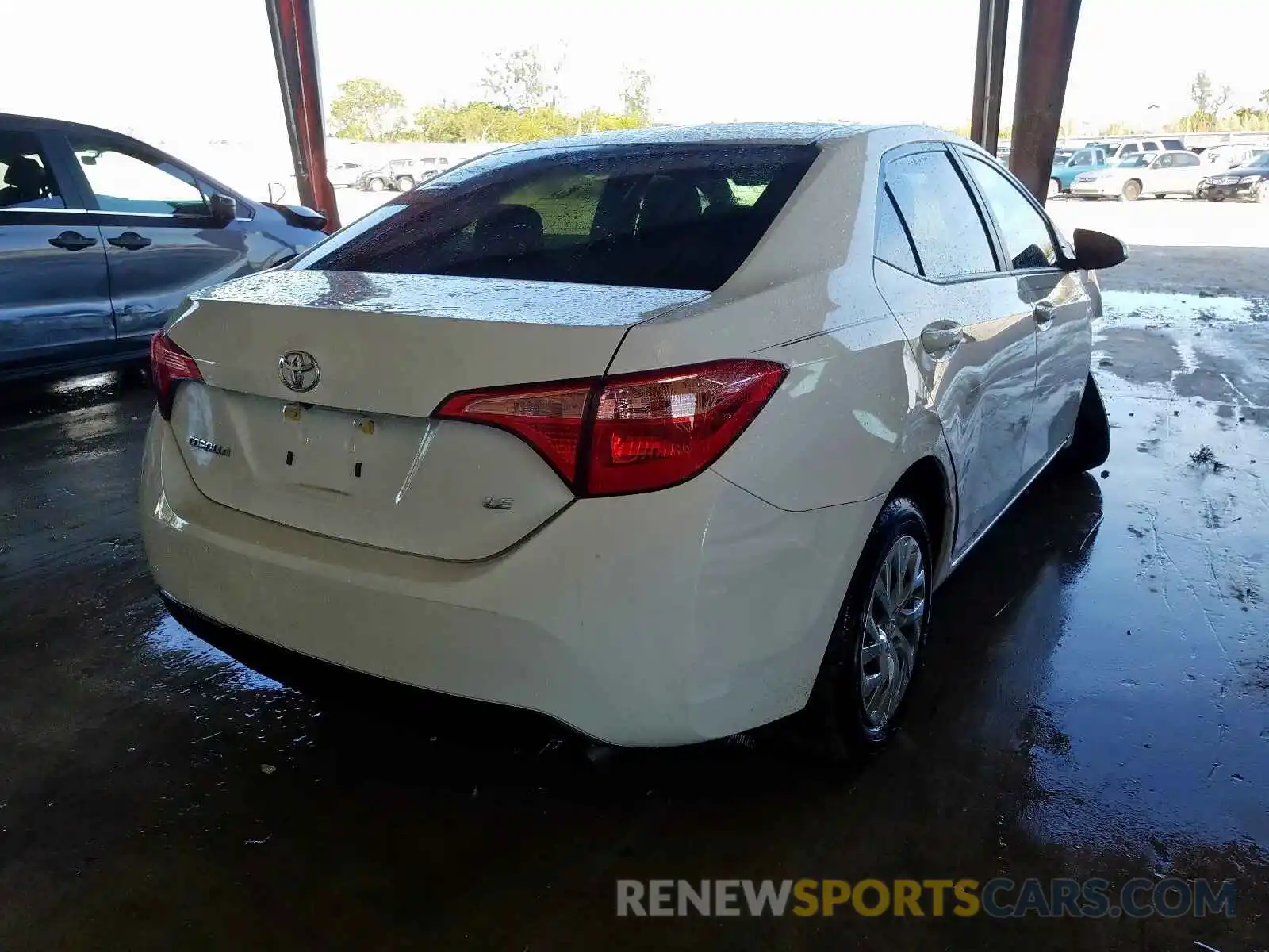 4 Photograph of a damaged car 5YFBURHE8KP947989 TOYOTA COROLLA 2019