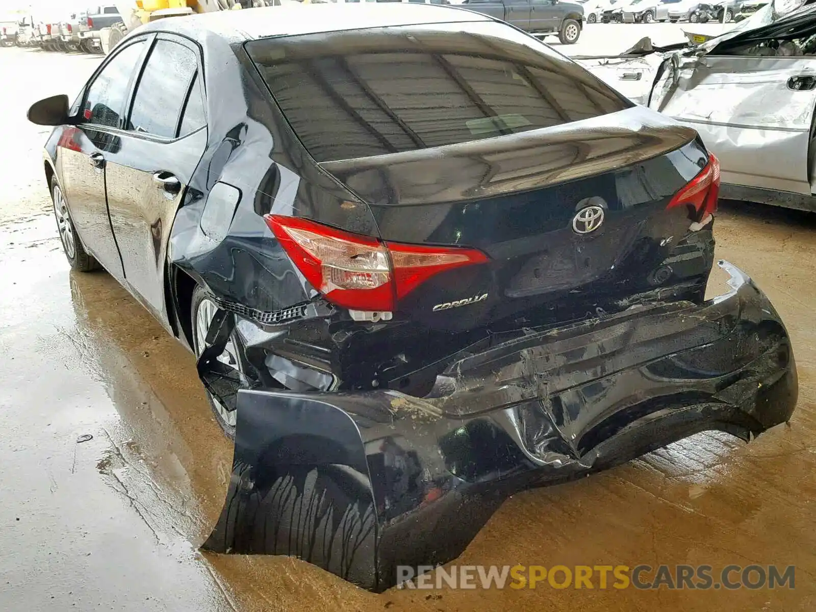 3 Photograph of a damaged car 5YFBURHE8KP948866 TOYOTA COROLLA 2019