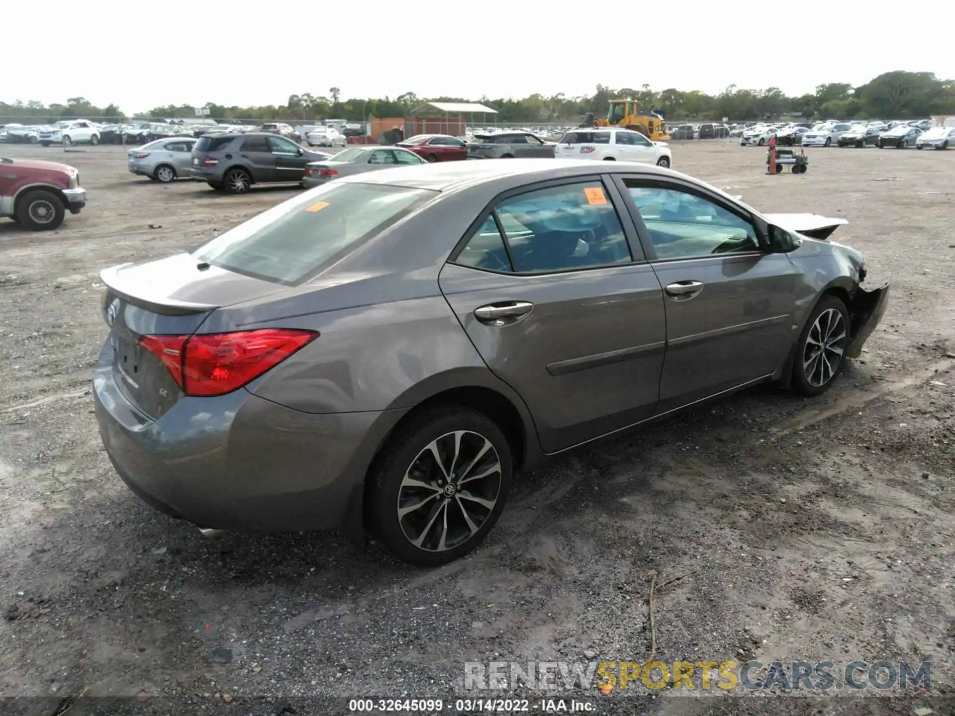 4 Photograph of a damaged car 5YFBURHE8KP948916 TOYOTA COROLLA 2019