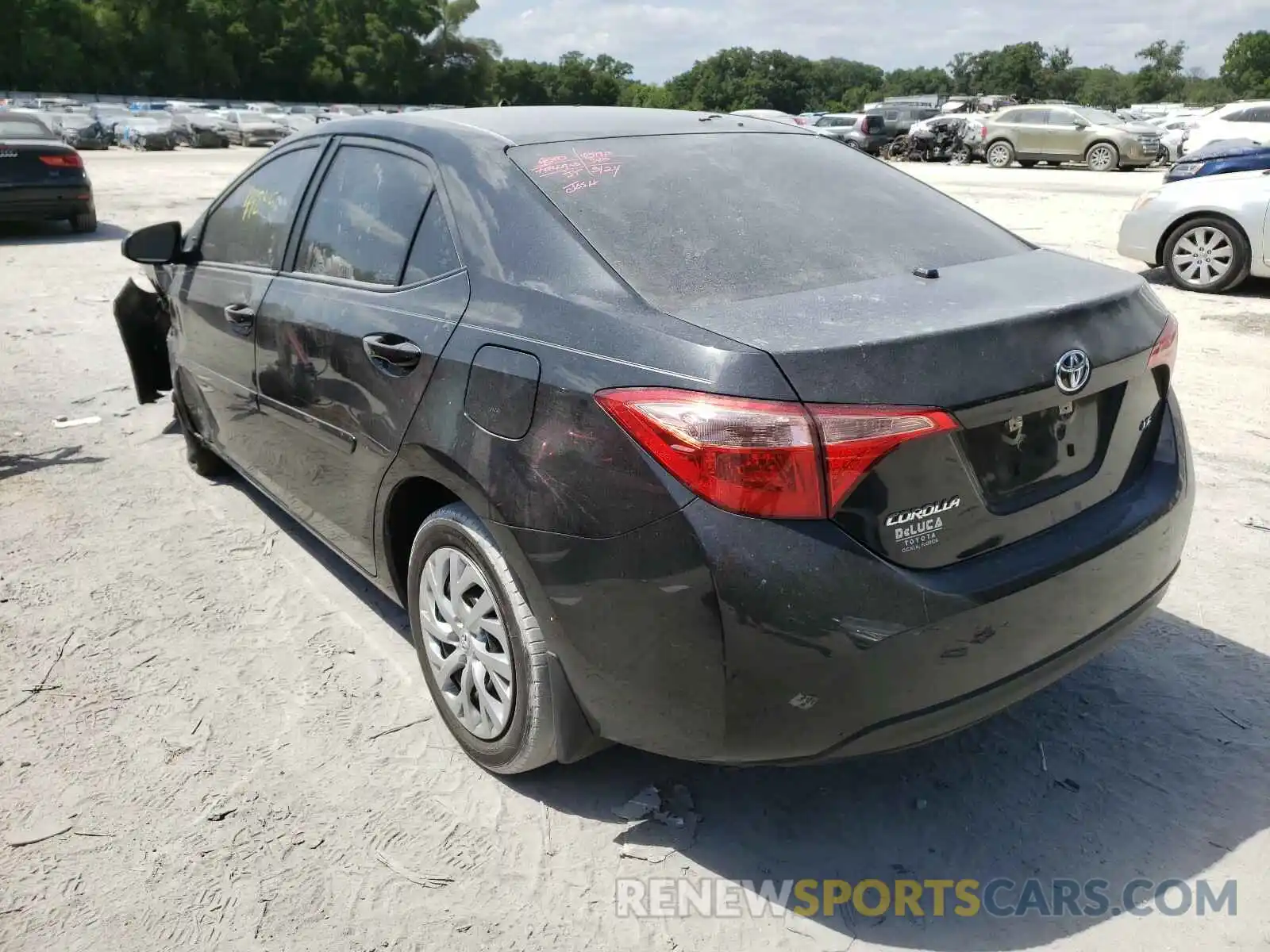 3 Photograph of a damaged car 5YFBURHE8KP948933 TOYOTA COROLLA 2019