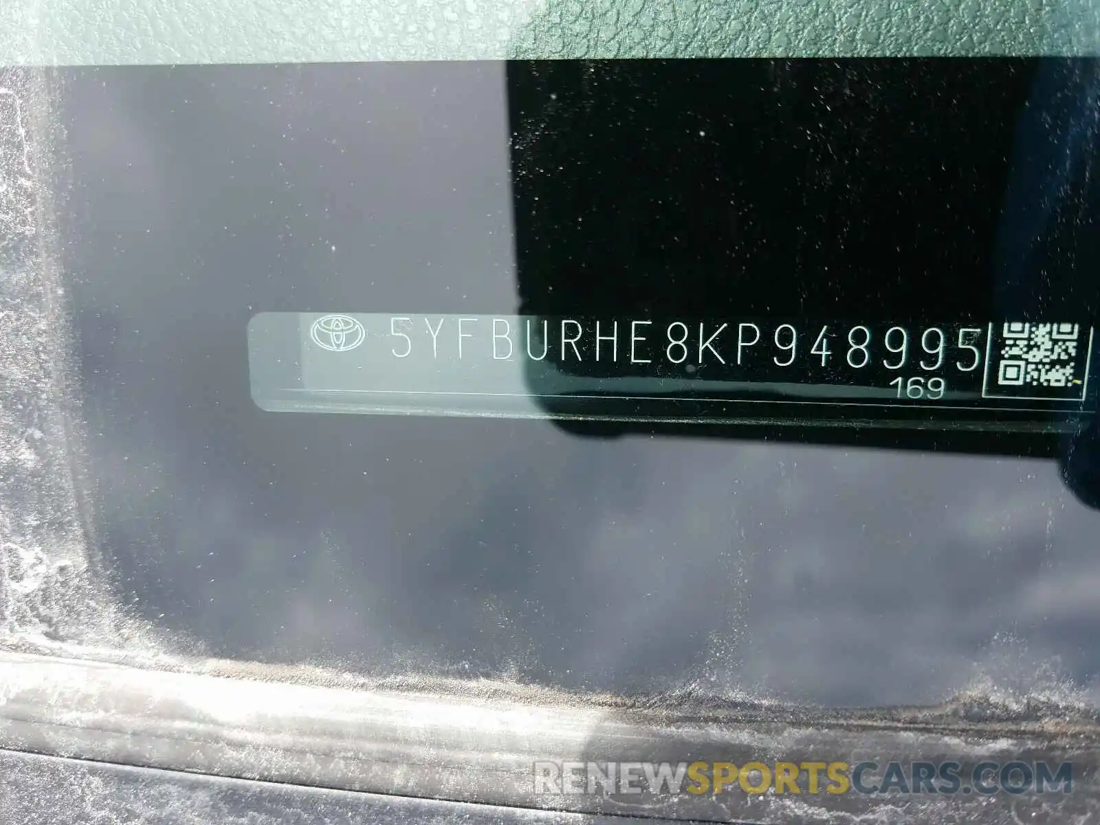 10 Photograph of a damaged car 5YFBURHE8KP948995 TOYOTA COROLLA 2019