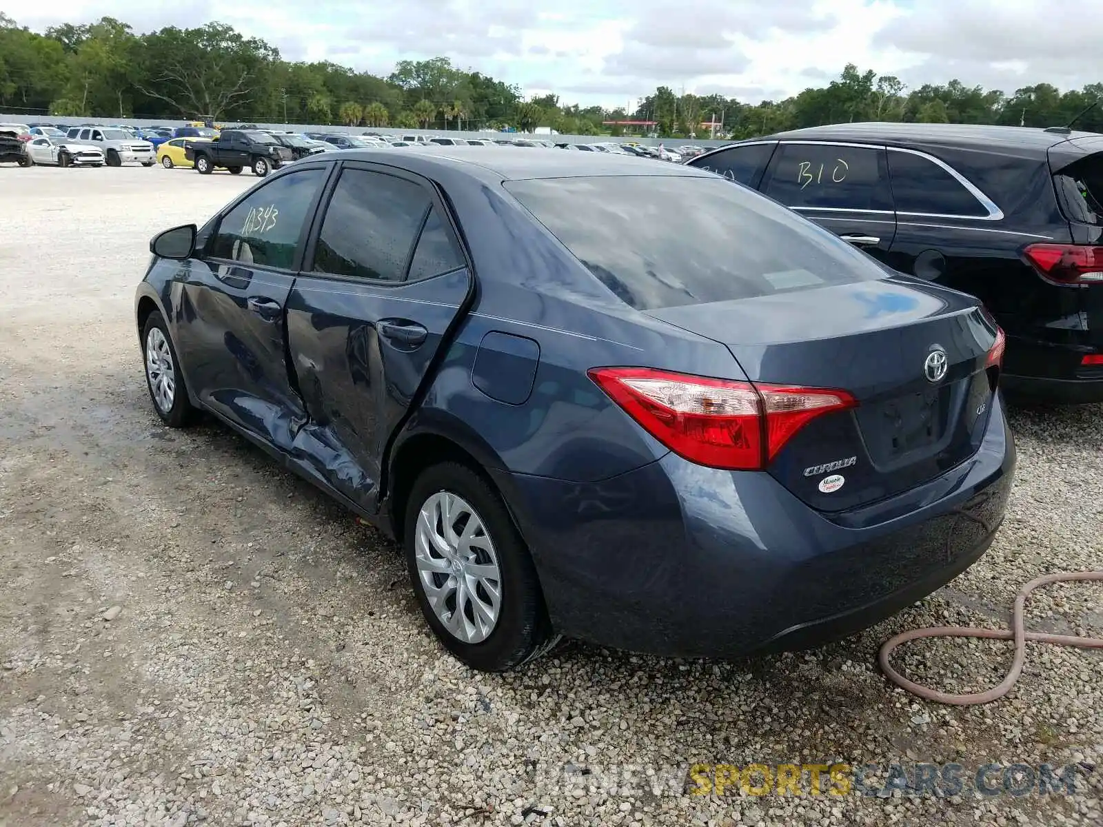 3 Photograph of a damaged car 5YFBURHE8KP948995 TOYOTA COROLLA 2019