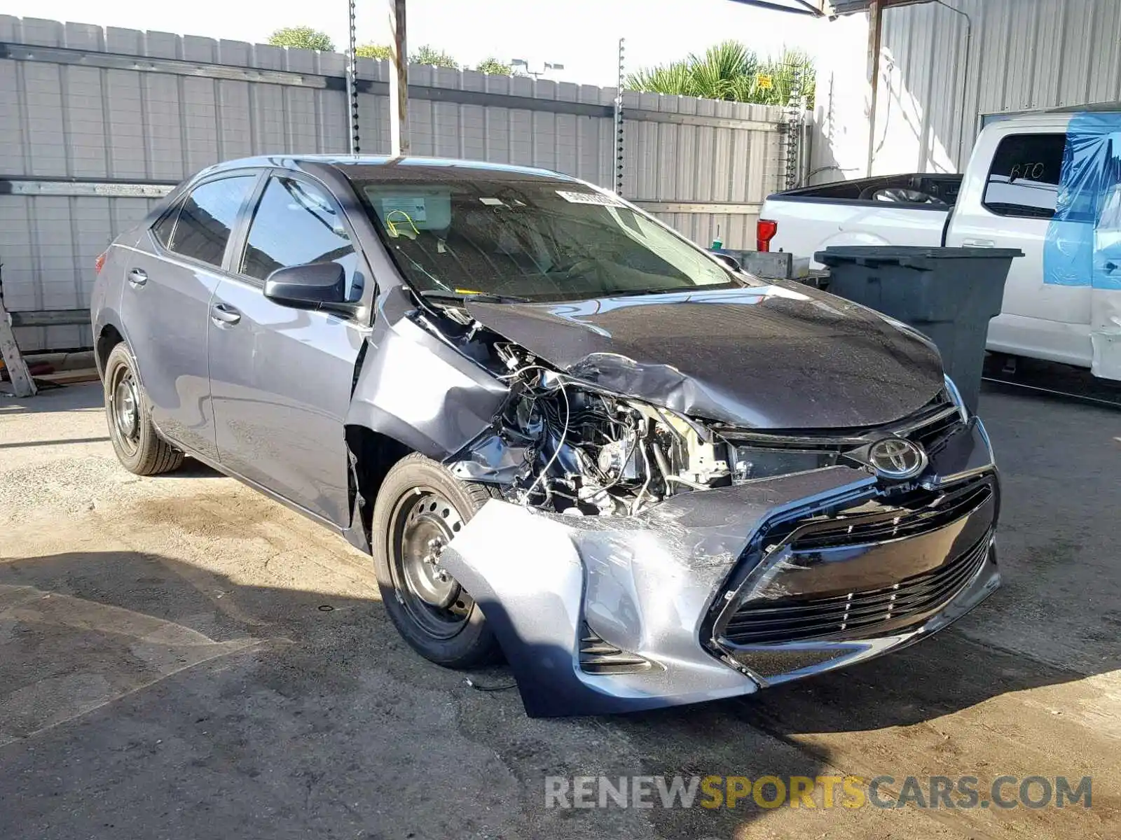 1 Photograph of a damaged car 5YFBURHE8KP949578 TOYOTA COROLLA 2019