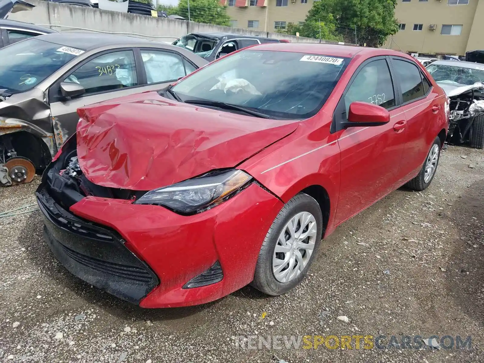 2 Photograph of a damaged car 5YFBURHE8KP949659 TOYOTA COROLLA 2019