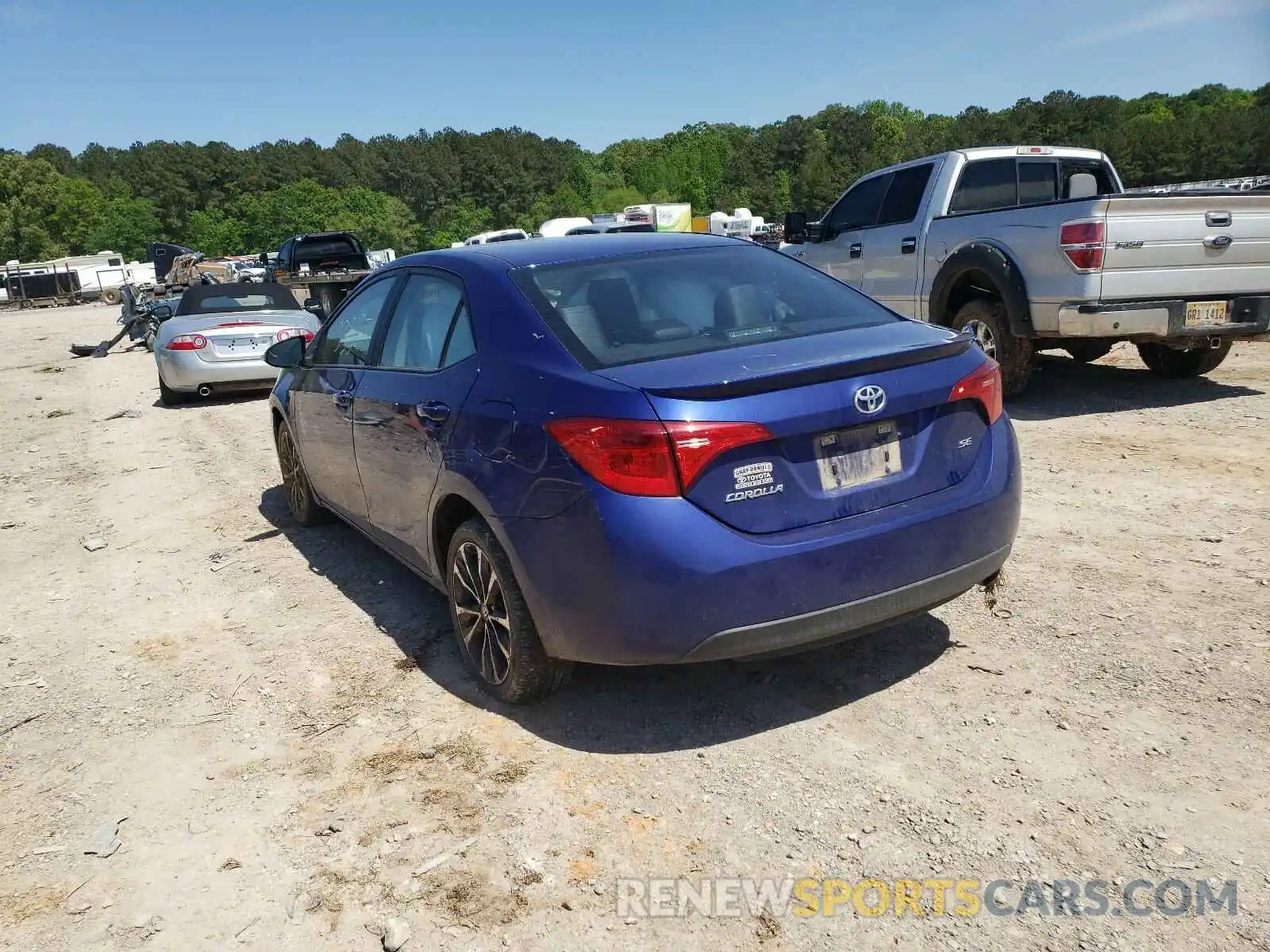 3 Photograph of a damaged car 5YFBURHE9KP856648 TOYOTA COROLLA 2019