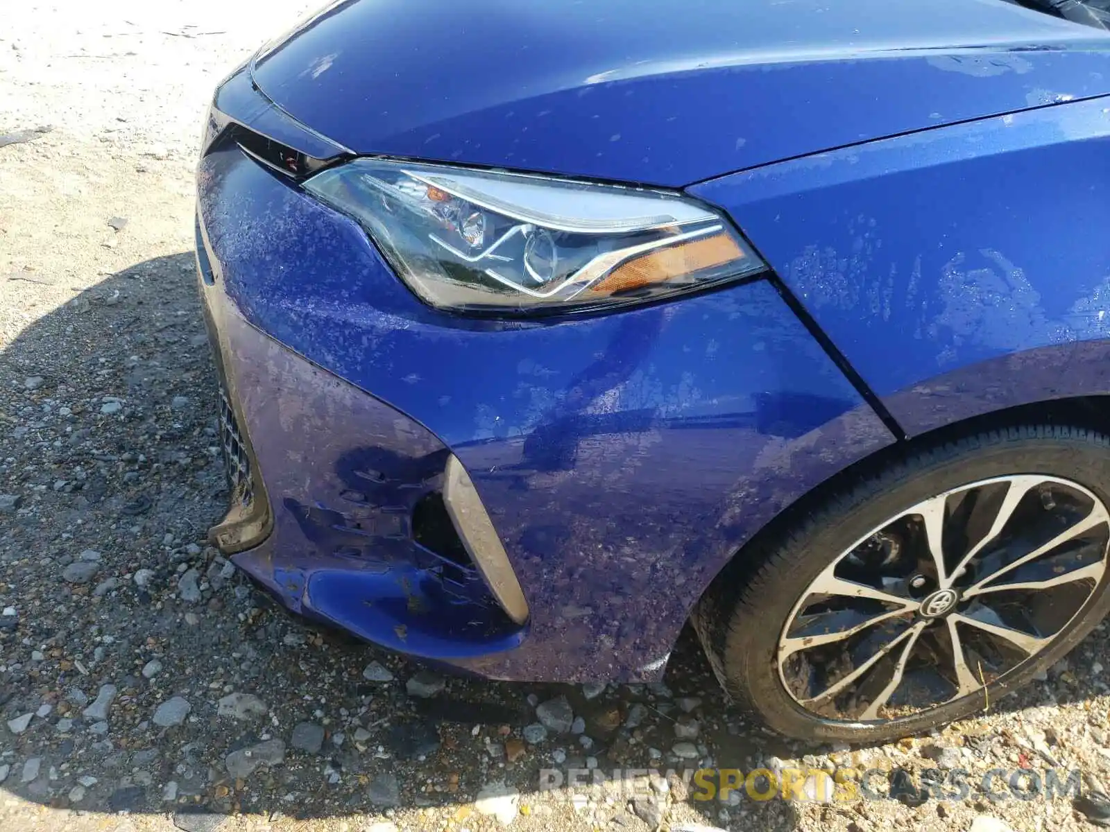 9 Photograph of a damaged car 5YFBURHE9KP856648 TOYOTA COROLLA 2019