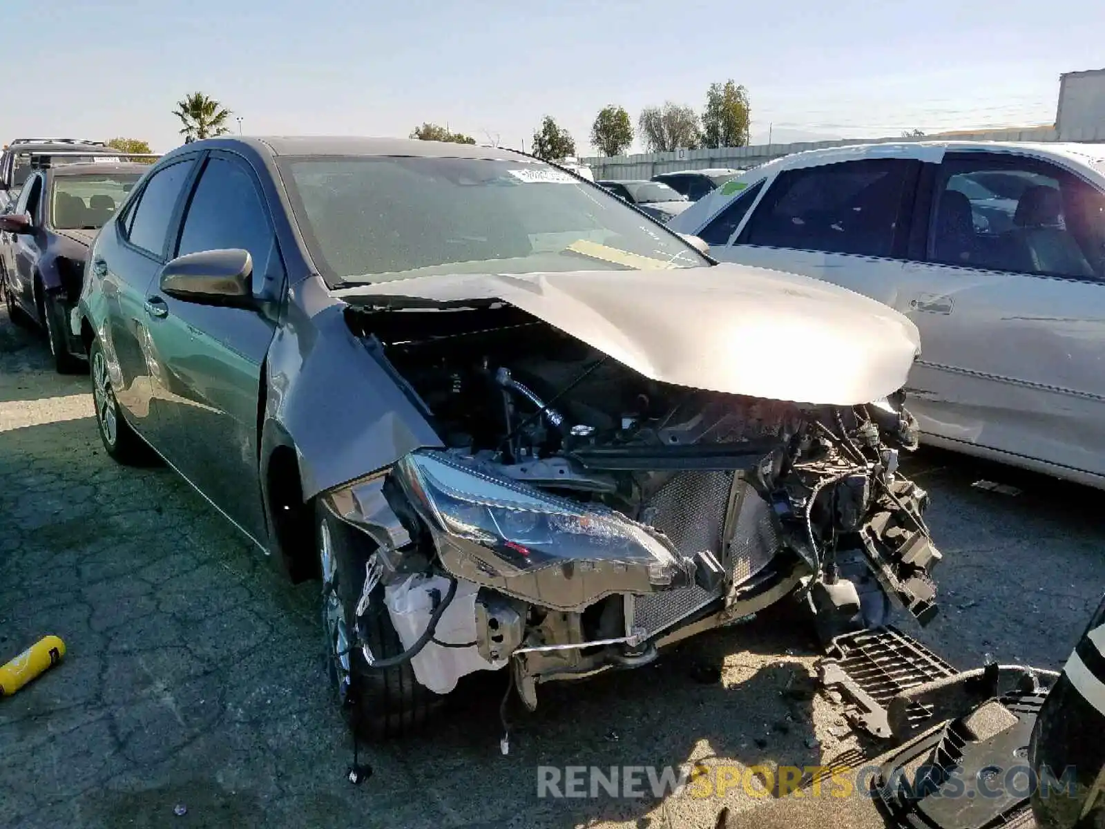 1 Photograph of a damaged car 5YFBURHE9KP858075 TOYOTA COROLLA 2019