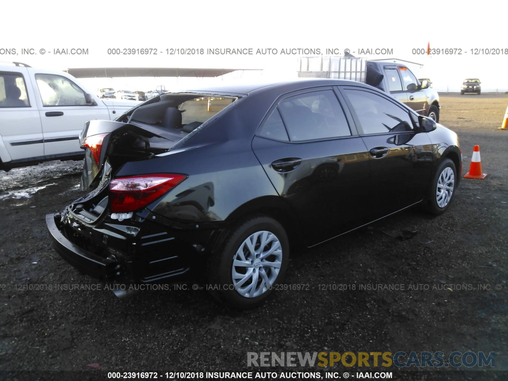 4 Photograph of a damaged car 5YFBURHE9KP858805 TOYOTA COROLLA 2019