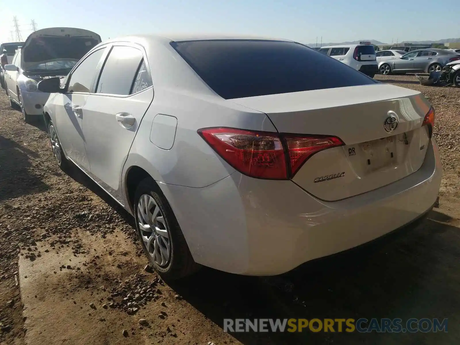 3 Photograph of a damaged car 5YFBURHE9KP859601 TOYOTA COROLLA 2019