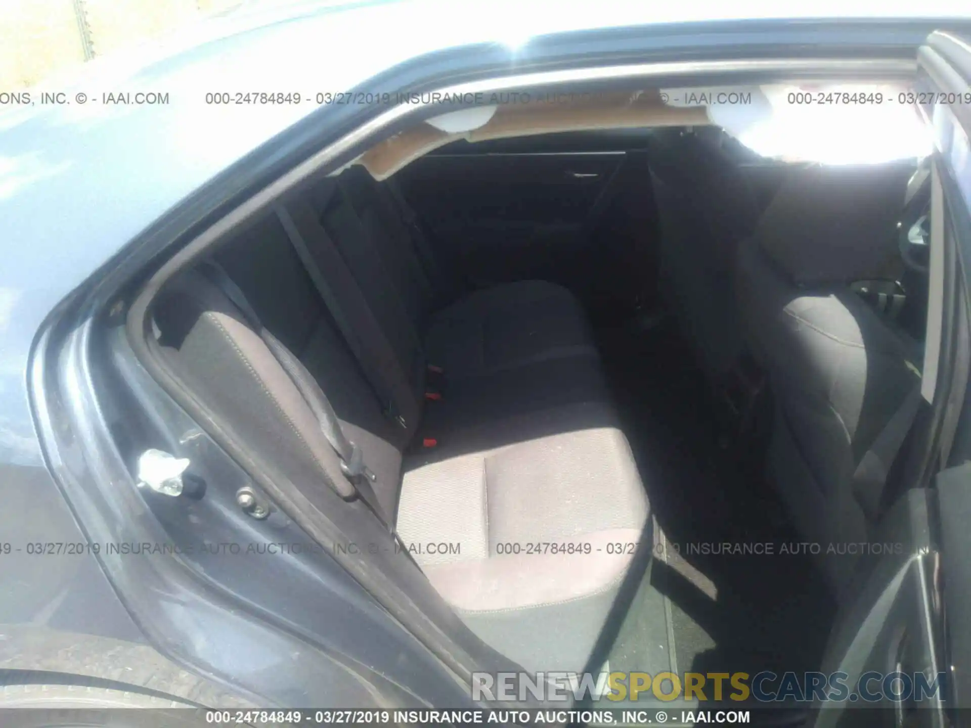 8 Photograph of a damaged car 5YFBURHE9KP859758 TOYOTA COROLLA 2019