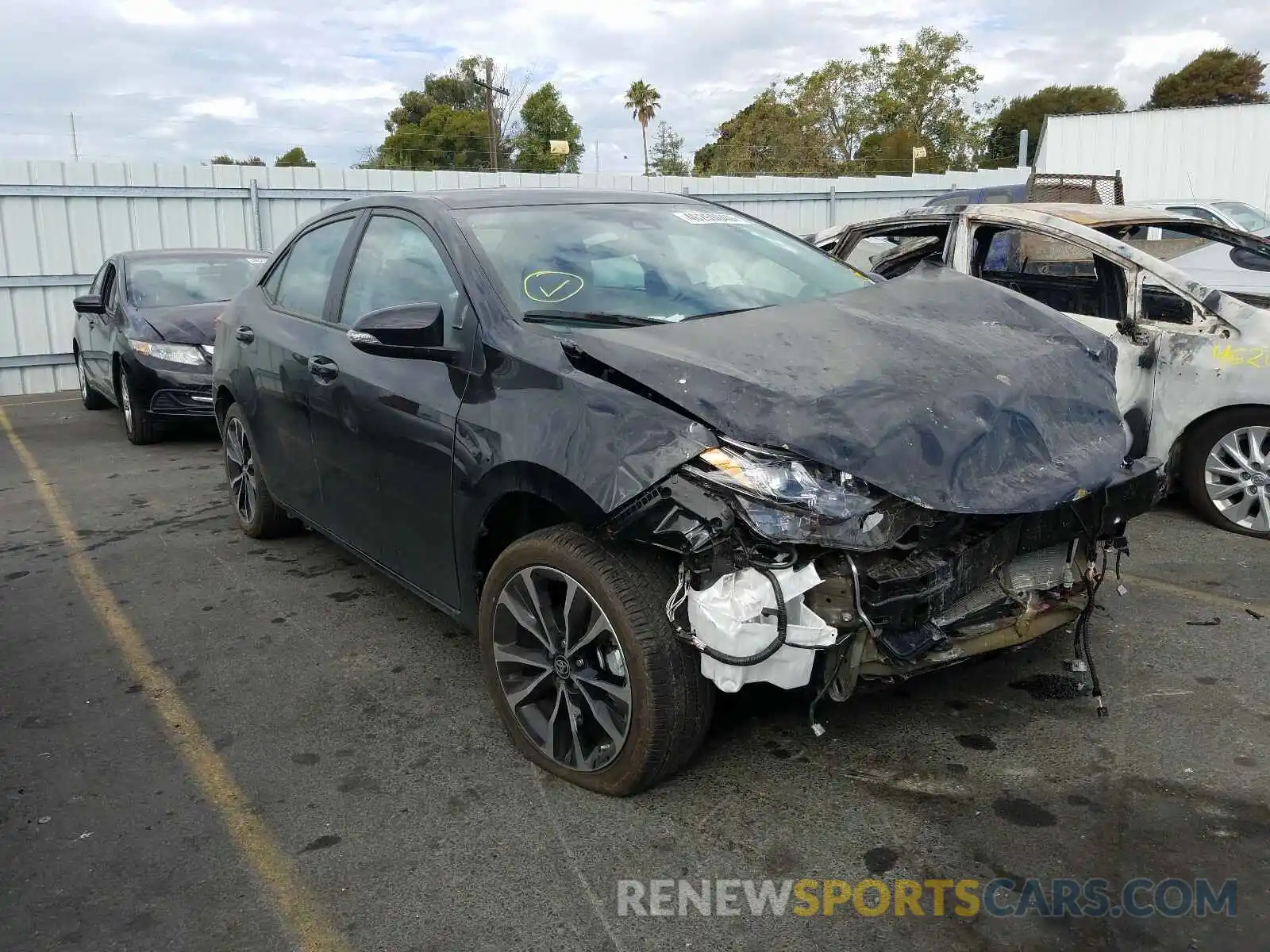 1 Photograph of a damaged car 5YFBURHE9KP859792 TOYOTA COROLLA 2019