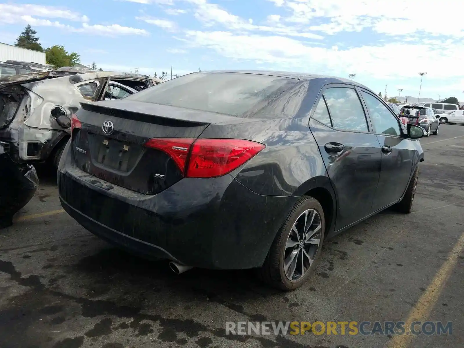 4 Photograph of a damaged car 5YFBURHE9KP859792 TOYOTA COROLLA 2019