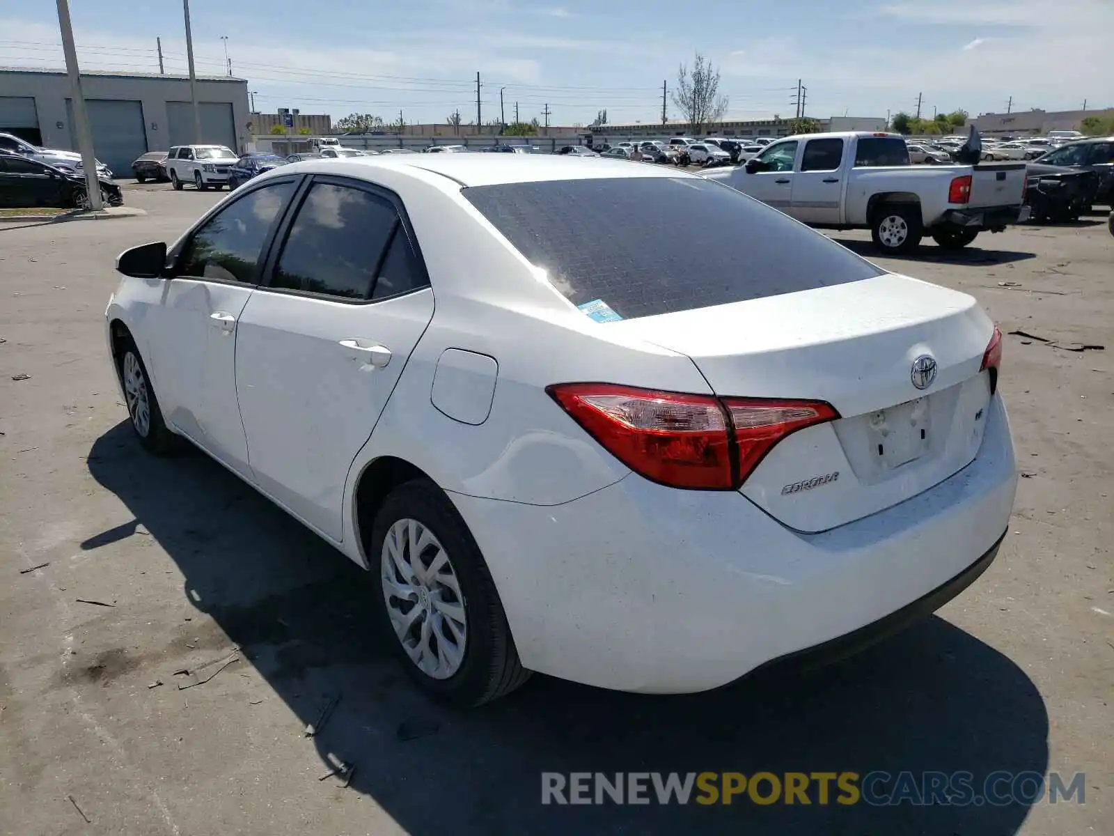 3 Photograph of a damaged car 5YFBURHE9KP860246 TOYOTA COROLLA 2019