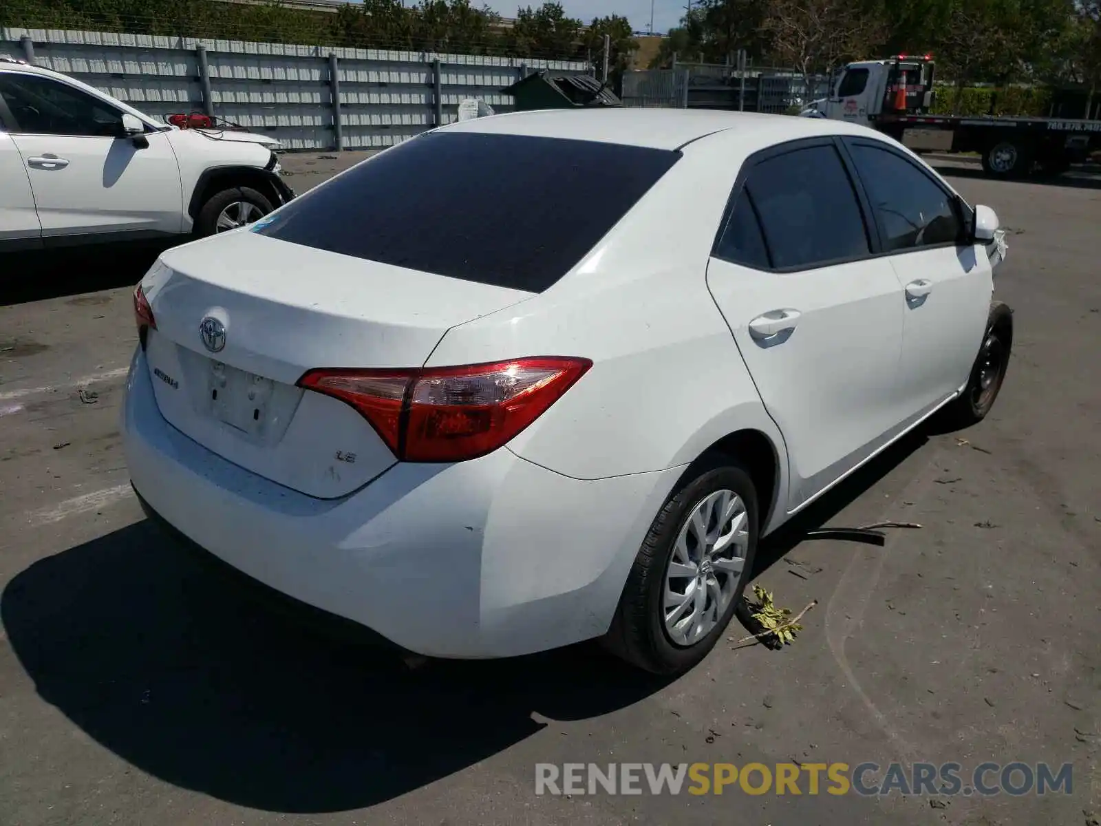 4 Photograph of a damaged car 5YFBURHE9KP860246 TOYOTA COROLLA 2019