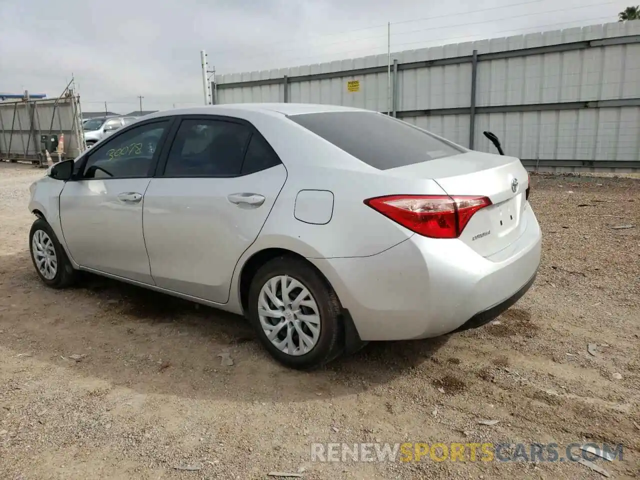 3 Photograph of a damaged car 5YFBURHE9KP860344 TOYOTA COROLLA 2019