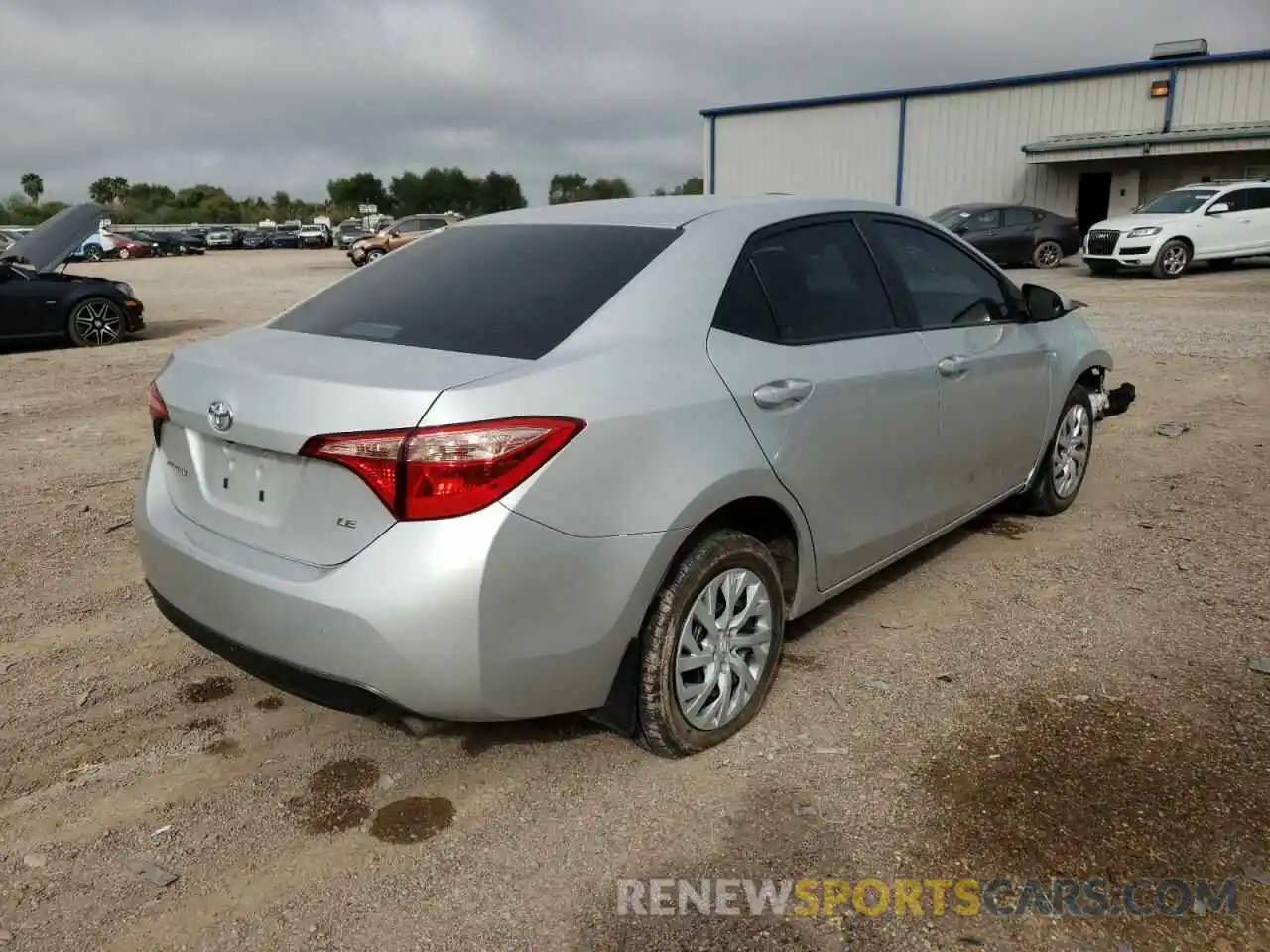 4 Photograph of a damaged car 5YFBURHE9KP860344 TOYOTA COROLLA 2019