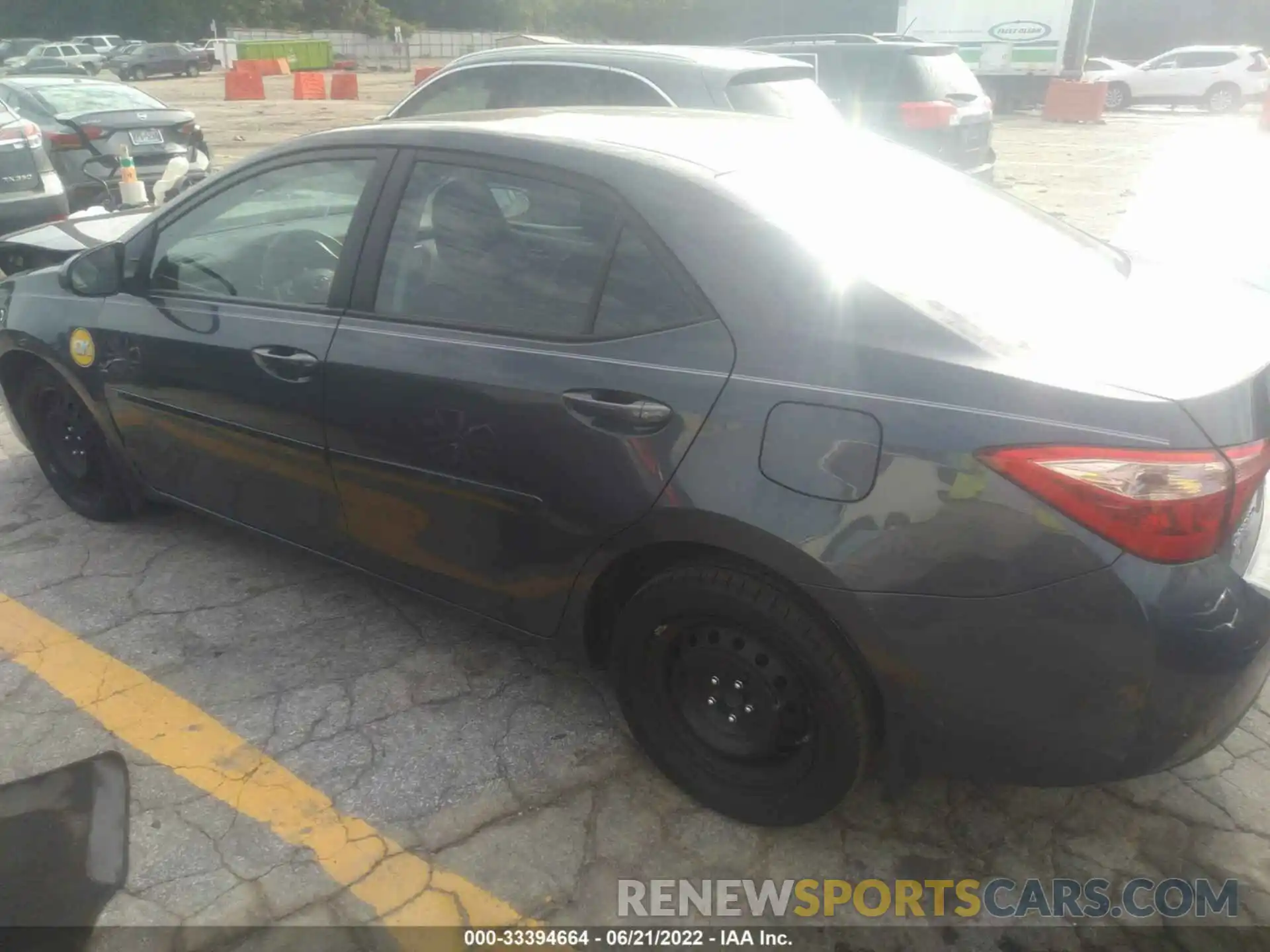 3 Photograph of a damaged car 5YFBURHE9KP860859 TOYOTA COROLLA 2019