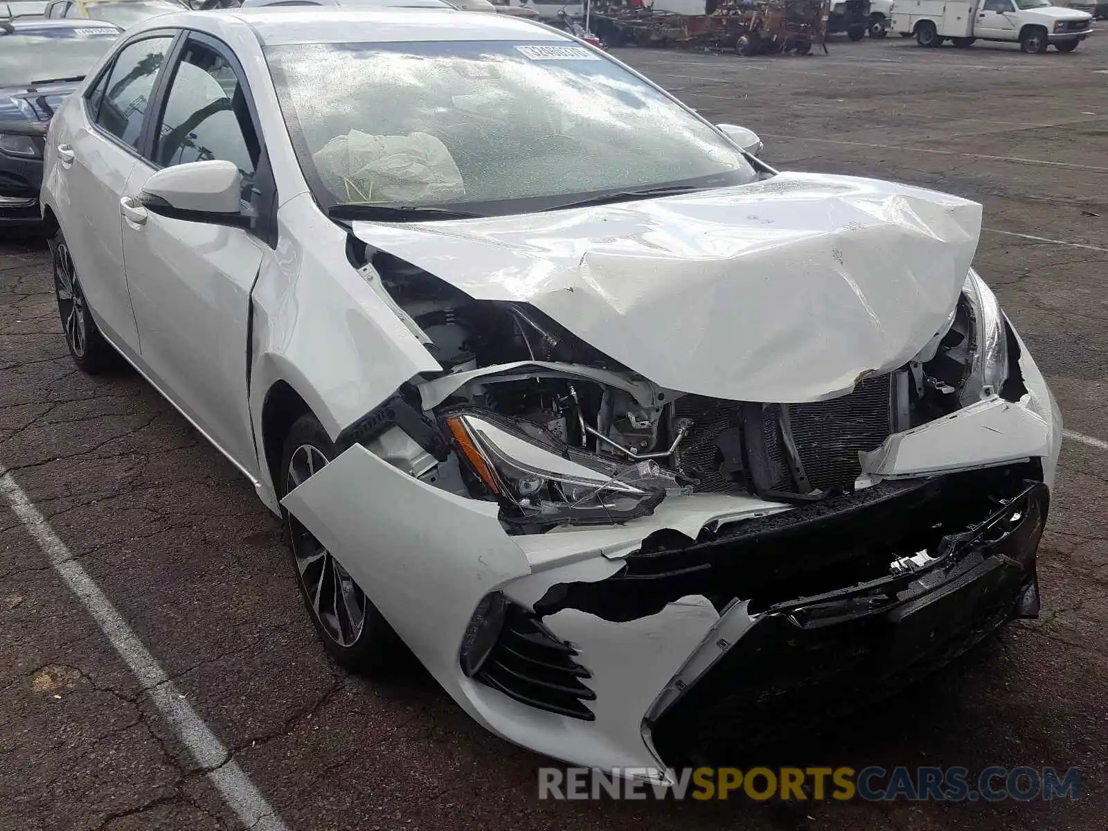 1 Photograph of a damaged car 5YFBURHE9KP861462 TOYOTA COROLLA 2019