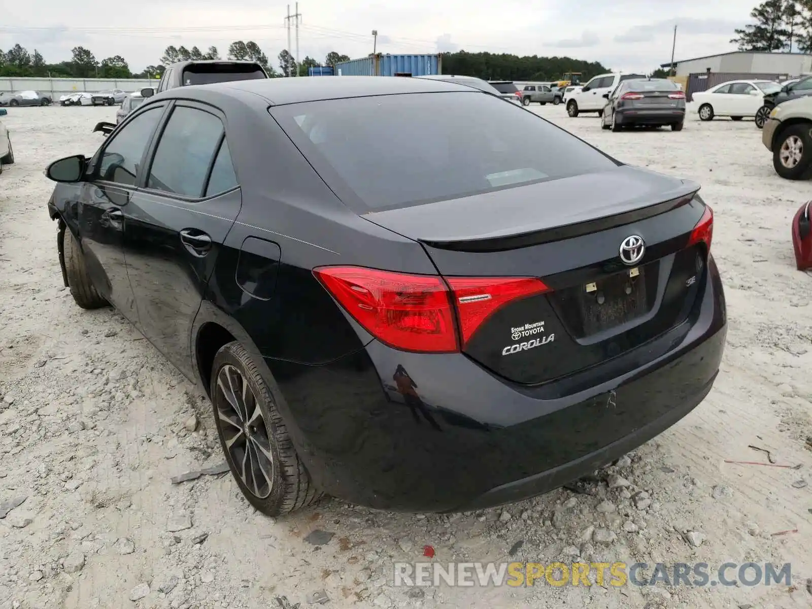 3 Photograph of a damaged car 5YFBURHE9KP861834 TOYOTA COROLLA 2019