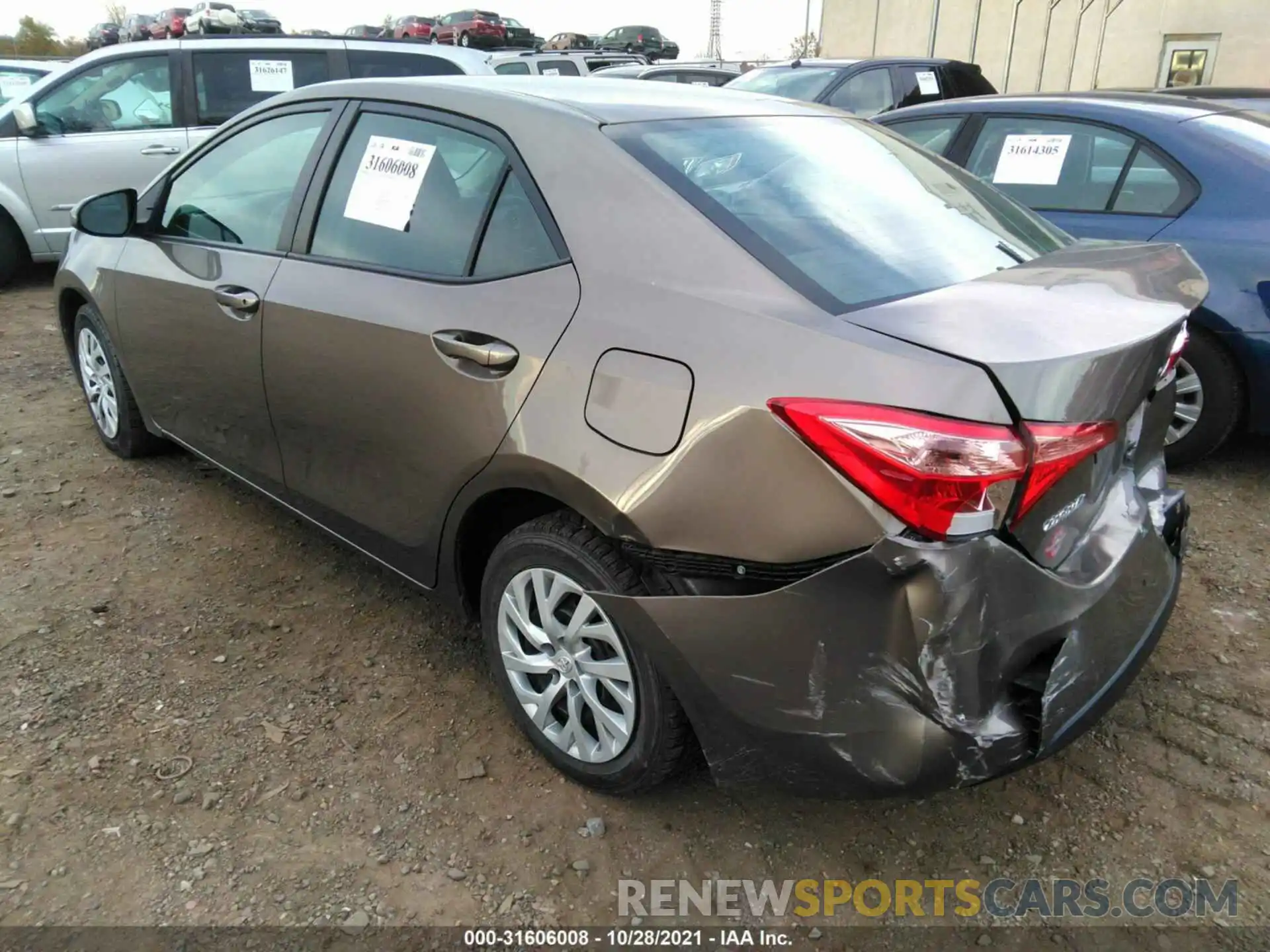 3 Photograph of a damaged car 5YFBURHE9KP862272 TOYOTA COROLLA 2019