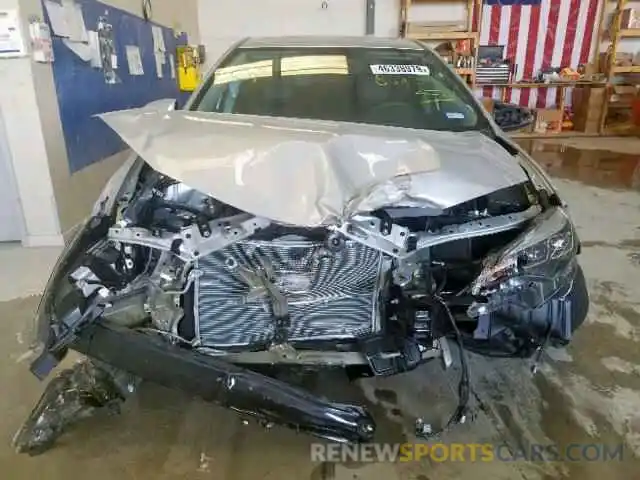9 Photograph of a damaged car 5YFBURHE9KP862319 TOYOTA COROLLA 2019