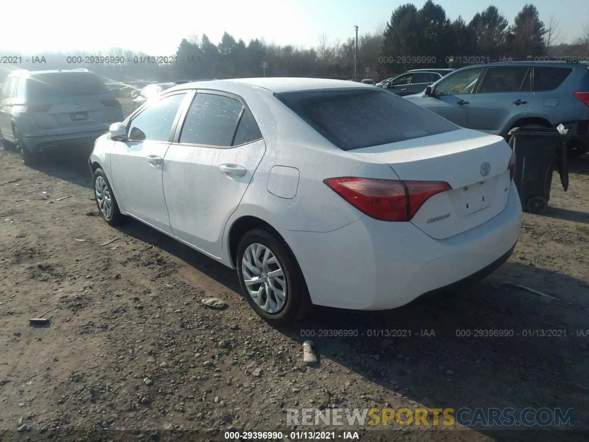 3 Photograph of a damaged car 5YFBURHE9KP862787 TOYOTA COROLLA 2019