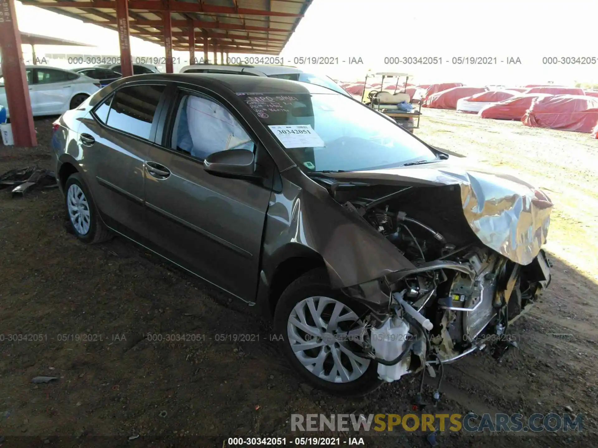 1 Photograph of a damaged car 5YFBURHE9KP862790 TOYOTA COROLLA 2019