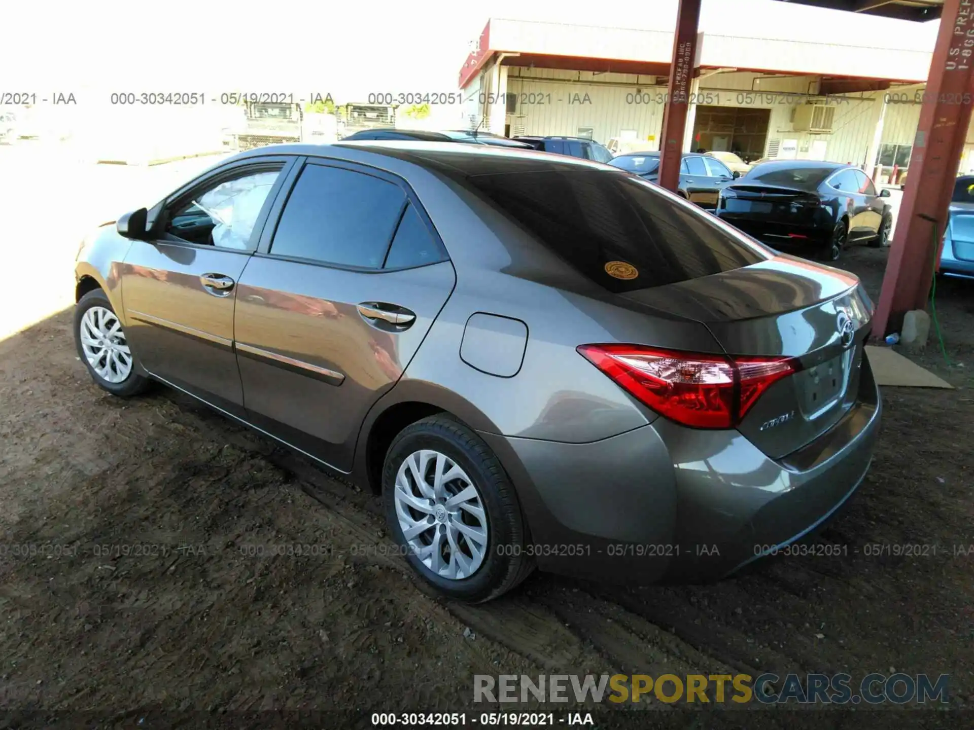 3 Photograph of a damaged car 5YFBURHE9KP862790 TOYOTA COROLLA 2019