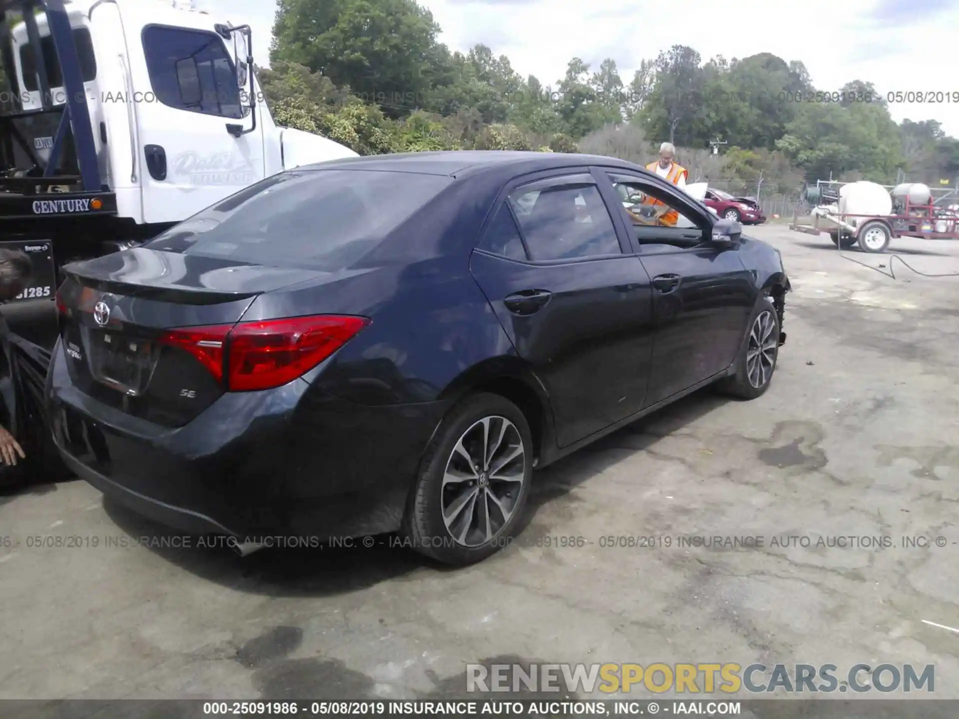 4 Photograph of a damaged car 5YFBURHE9KP864278 TOYOTA COROLLA 2019