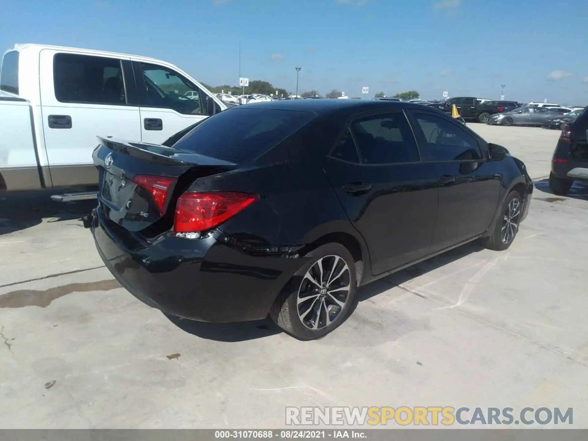 4 Photograph of a damaged car 5YFBURHE9KP865463 TOYOTA COROLLA 2019