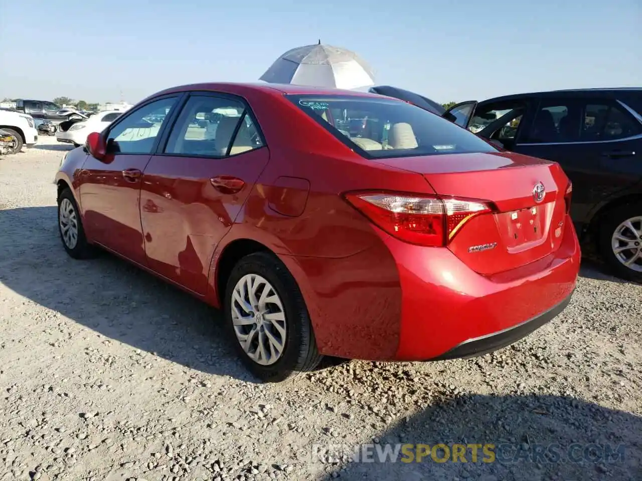 3 Photograph of a damaged car 5YFBURHE9KP865916 TOYOTA COROLLA 2019