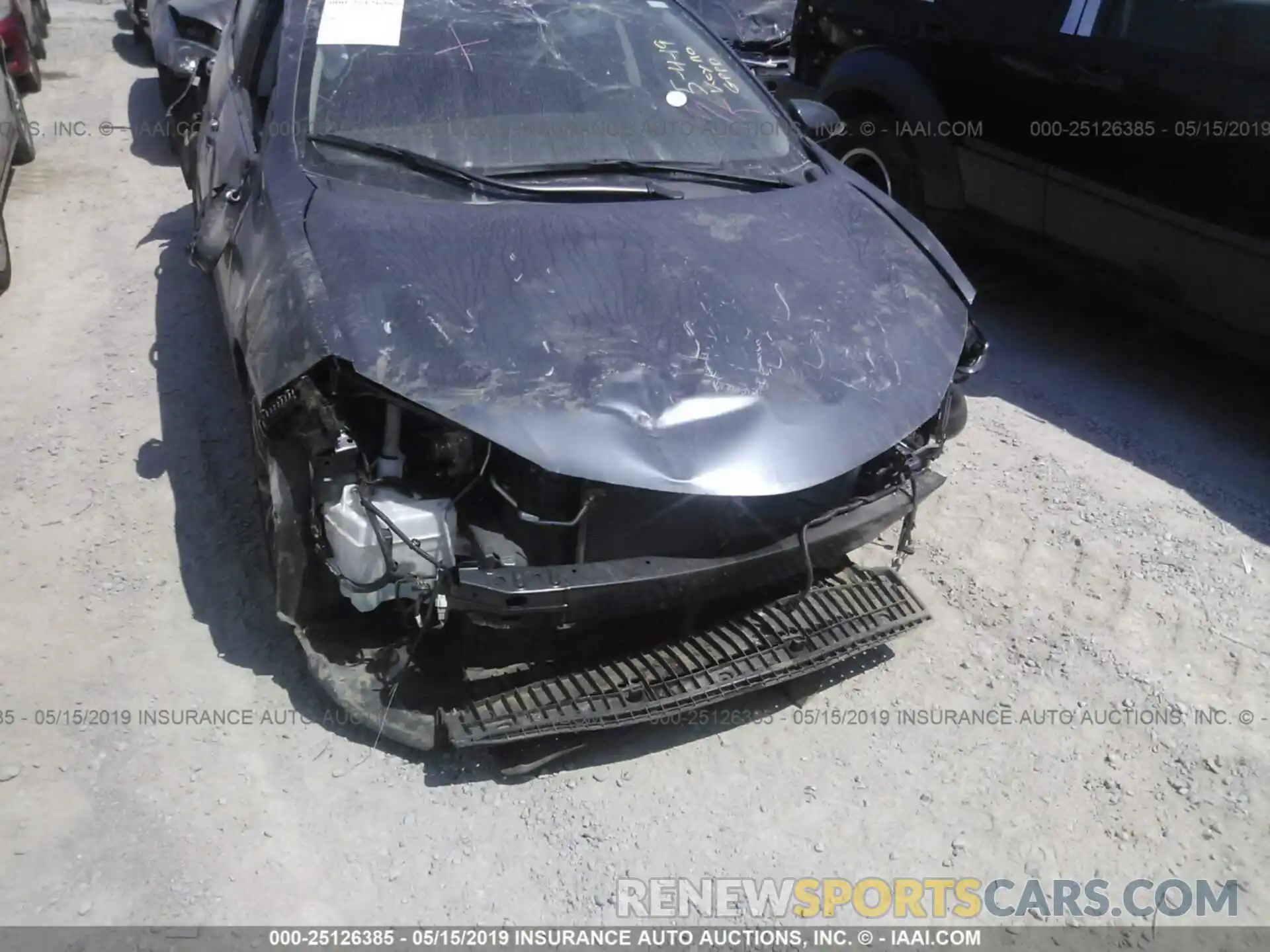 6 Photograph of a damaged car 5YFBURHE9KP866855 TOYOTA COROLLA 2019