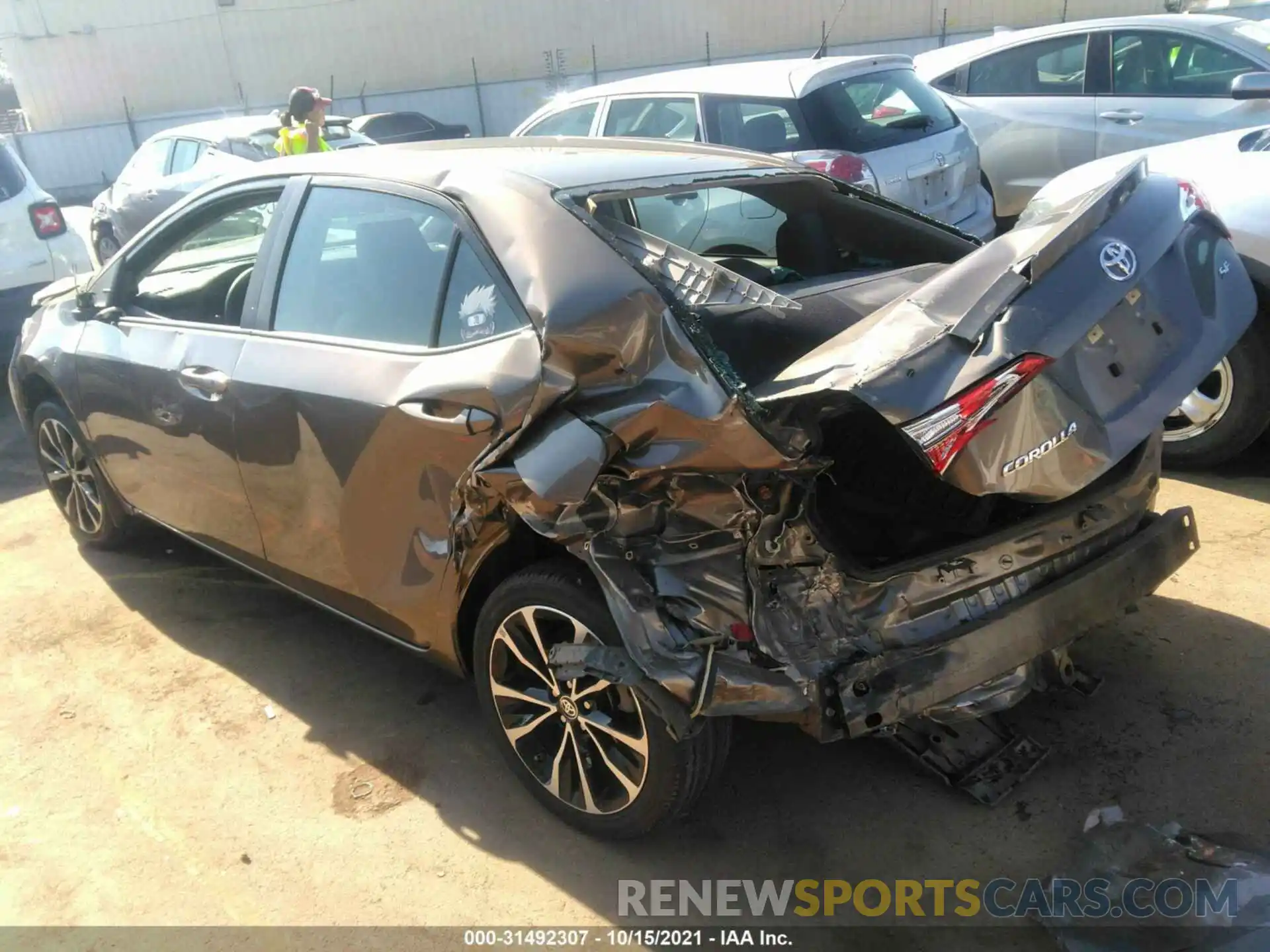 3 Photograph of a damaged car 5YFBURHE9KP866922 TOYOTA COROLLA 2019