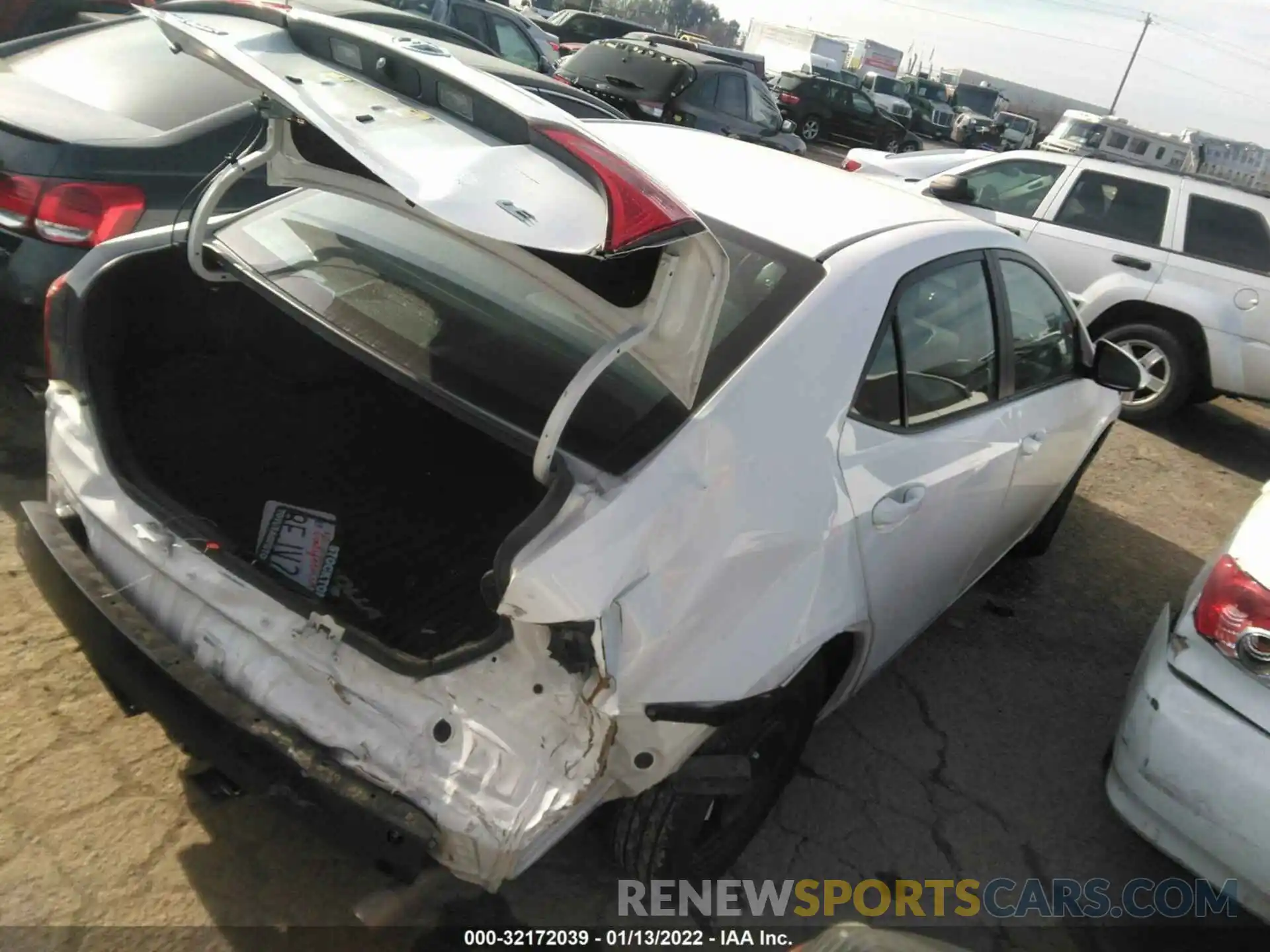 4 Photograph of a damaged car 5YFBURHE9KP867844 TOYOTA COROLLA 2019