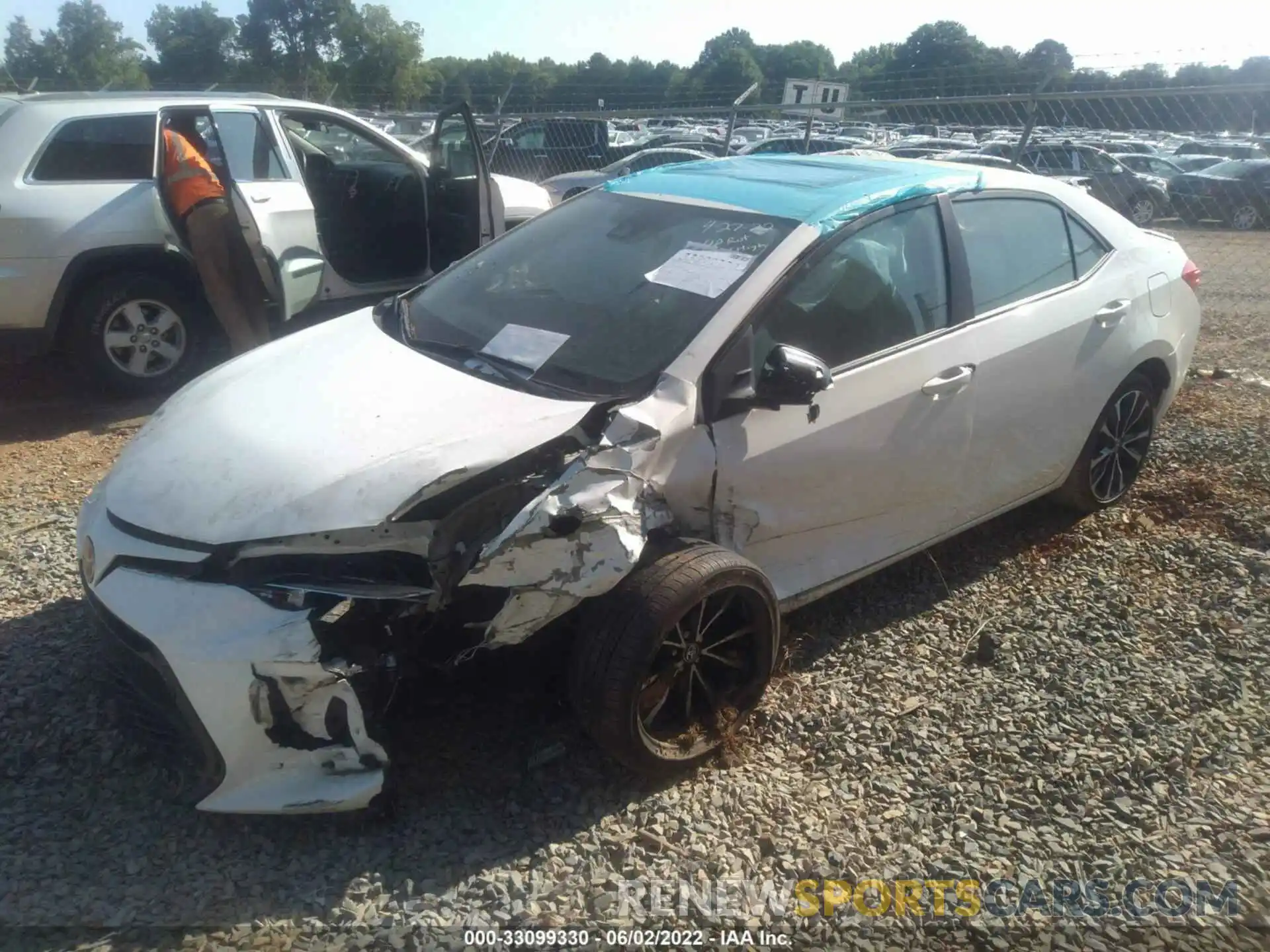 2 Photograph of a damaged car 5YFBURHE9KP868508 TOYOTA COROLLA 2019