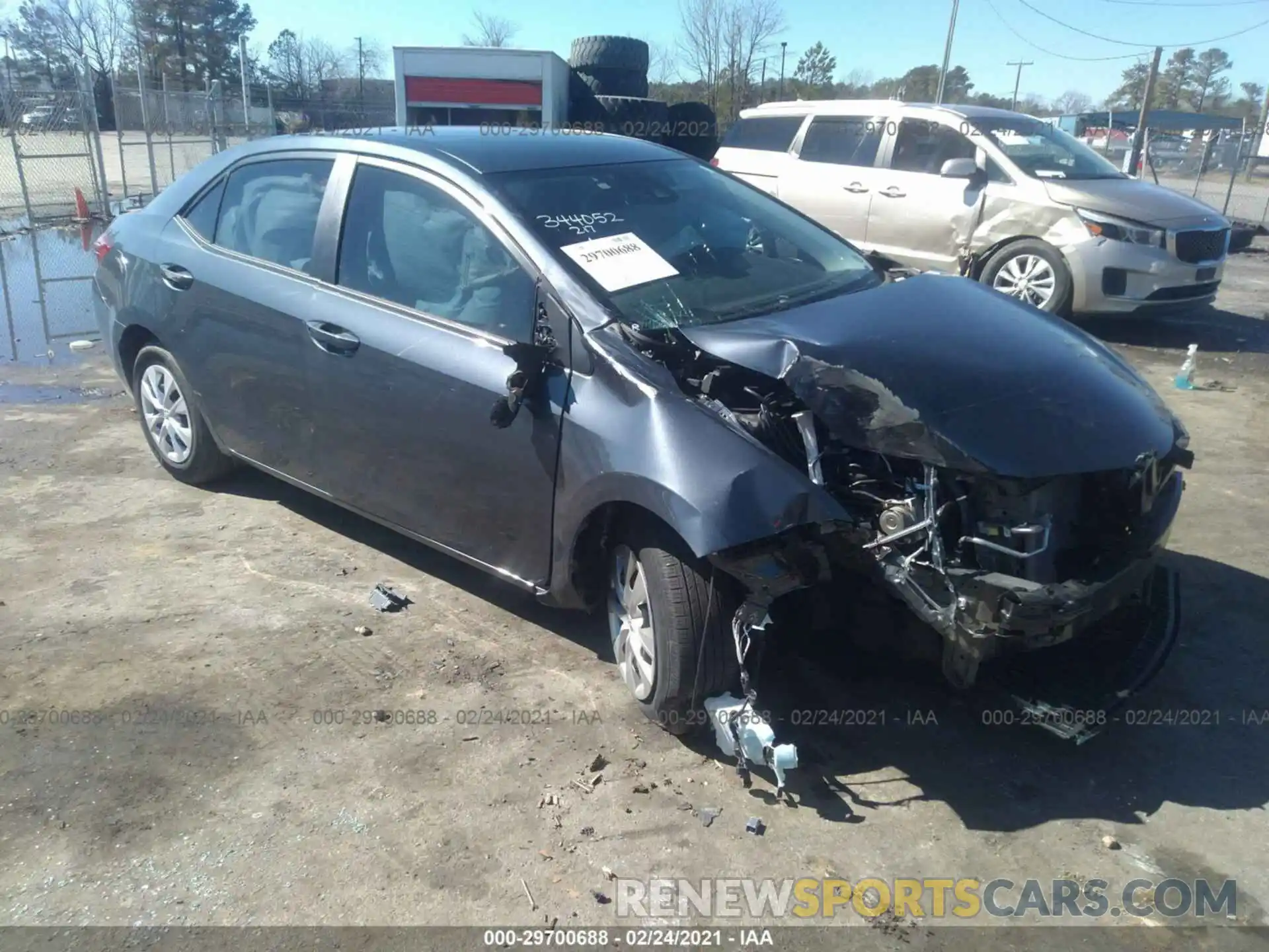 1 Photograph of a damaged car 5YFBURHE9KP868573 TOYOTA COROLLA 2019