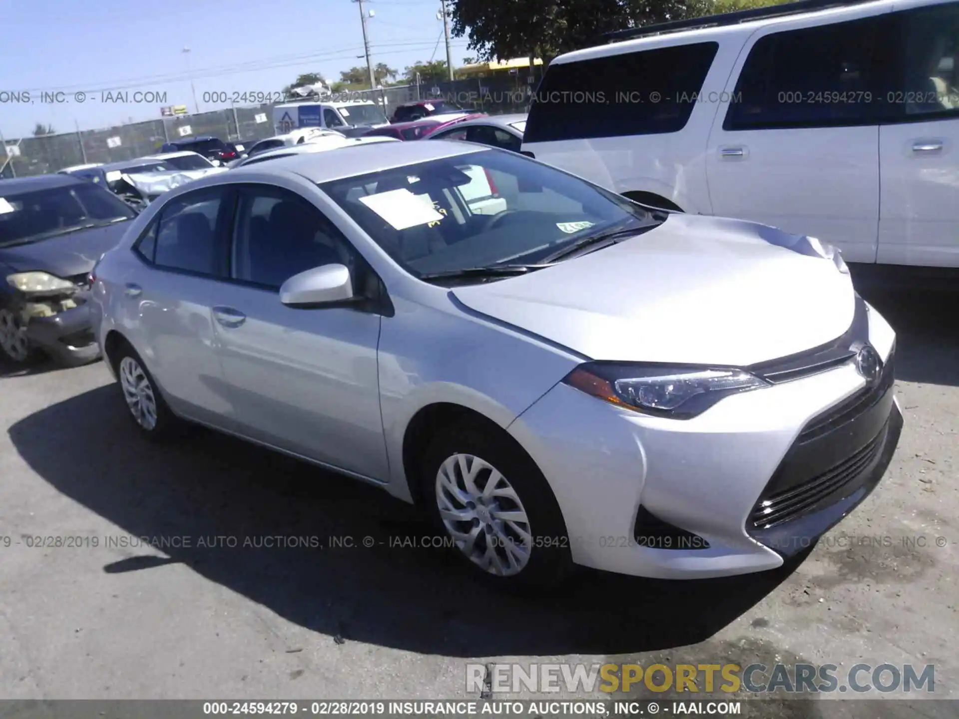 1 Photograph of a damaged car 5YFBURHE9KP868623 TOYOTA COROLLA 2019