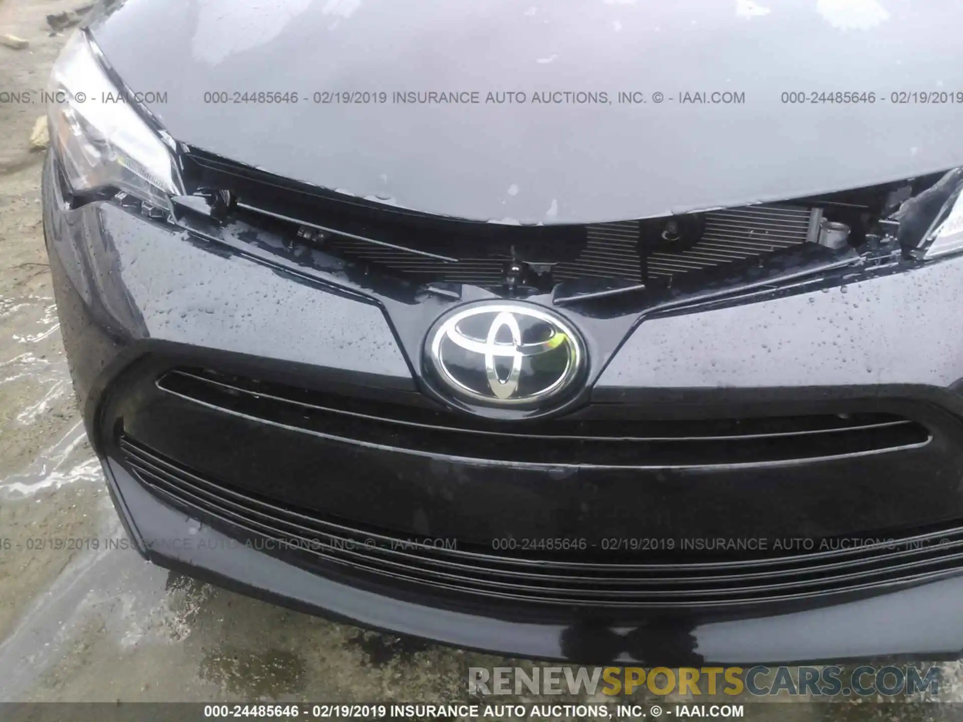 6 Photograph of a damaged car 5YFBURHE9KP869223 TOYOTA COROLLA 2019