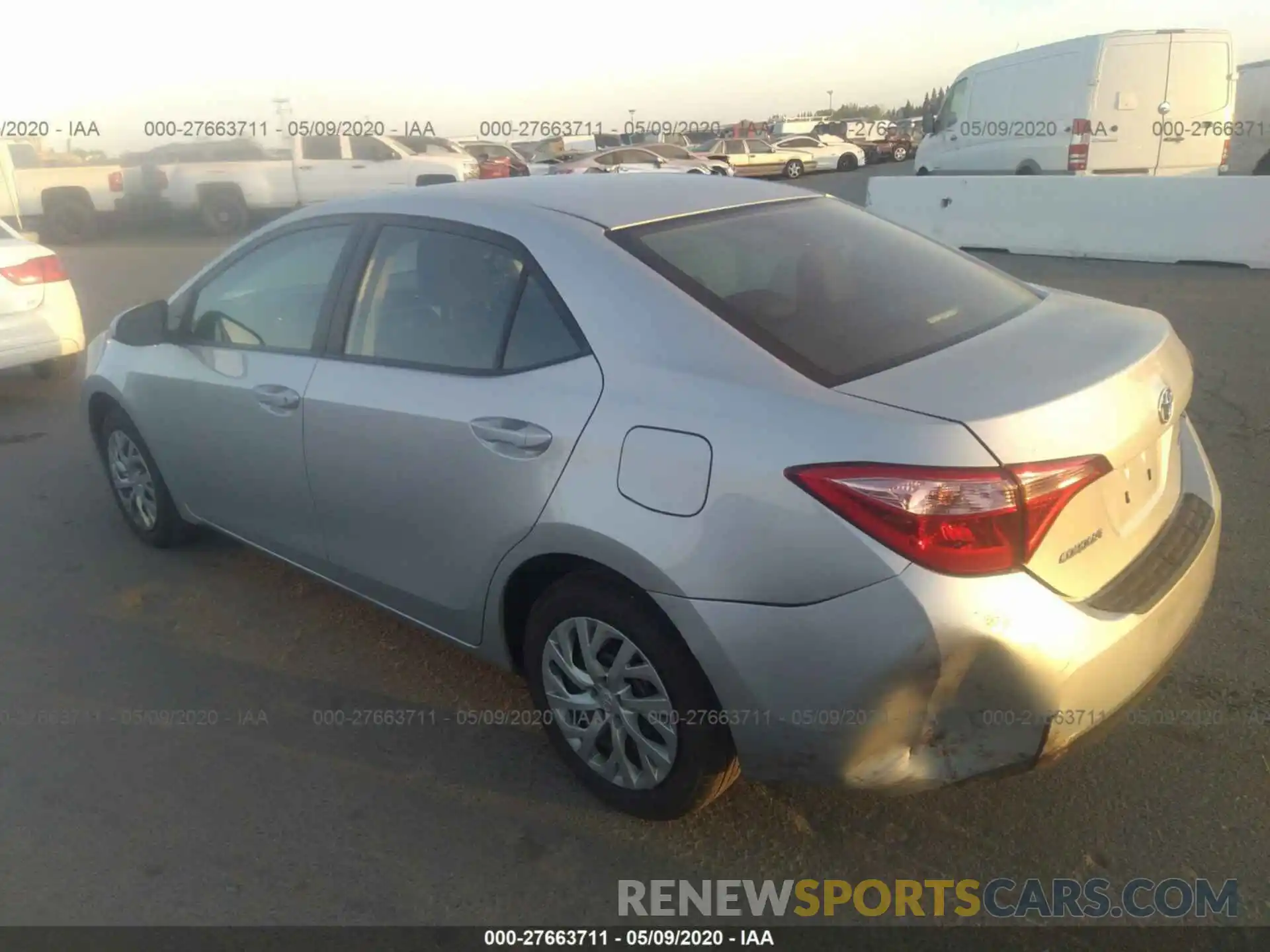 3 Photograph of a damaged car 5YFBURHE9KP869853 TOYOTA COROLLA 2019