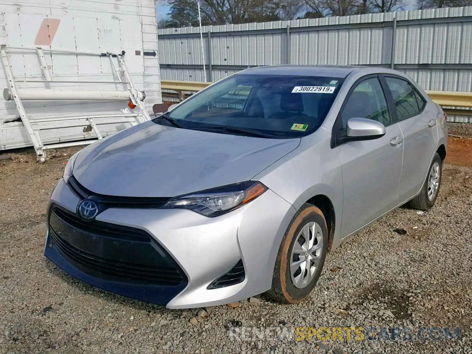 2 Photograph of a damaged car 5YFBURHE9KP870873 TOYOTA COROLLA 2019