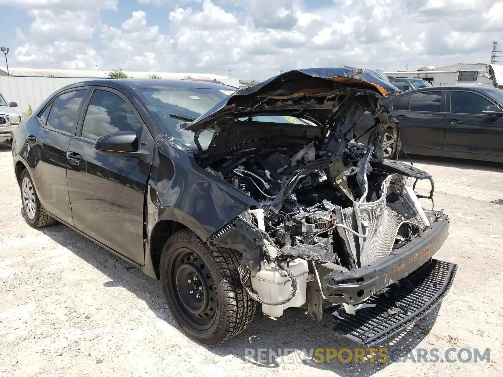 1 Photograph of a damaged car 5YFBURHE9KP870937 TOYOTA COROLLA 2019