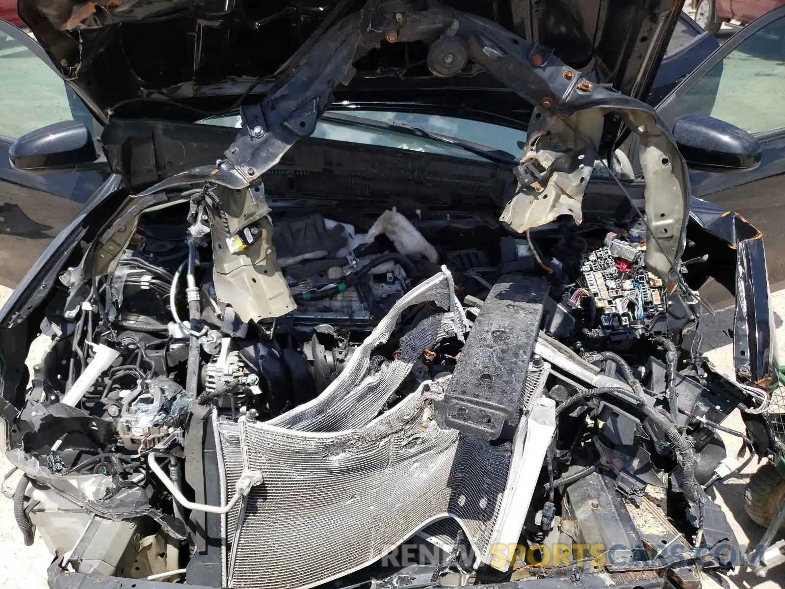 7 Photograph of a damaged car 5YFBURHE9KP870937 TOYOTA COROLLA 2019