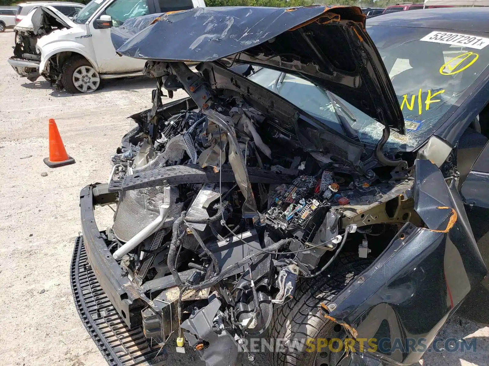 9 Photograph of a damaged car 5YFBURHE9KP870937 TOYOTA COROLLA 2019