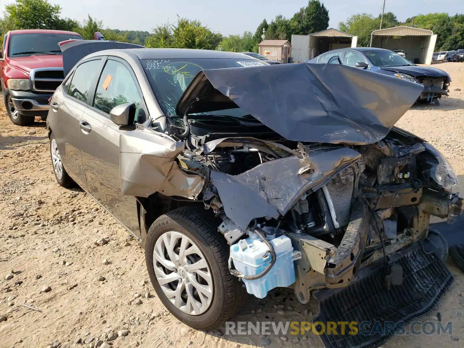 1 Photograph of a damaged car 5YFBURHE9KP871361 TOYOTA COROLLA 2019